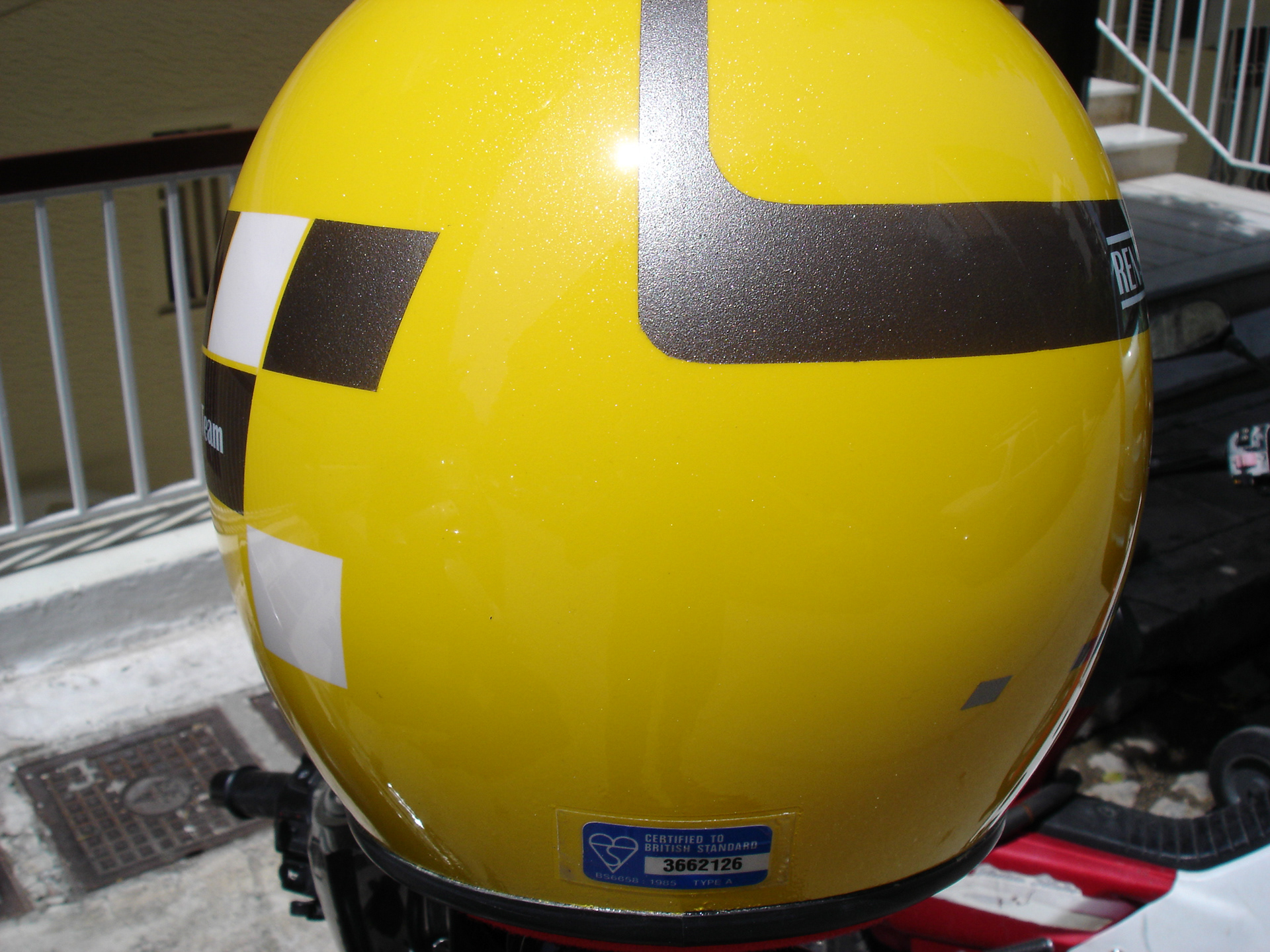 Renault R26 F1 Team airbrush - custom paint on Sparco race helmet