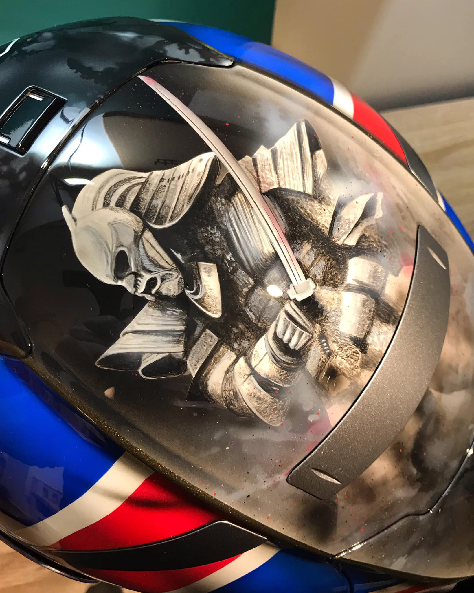 Union Jack and Samurai warrior airbrush artwork on Shoei X-Spirit III helmet
