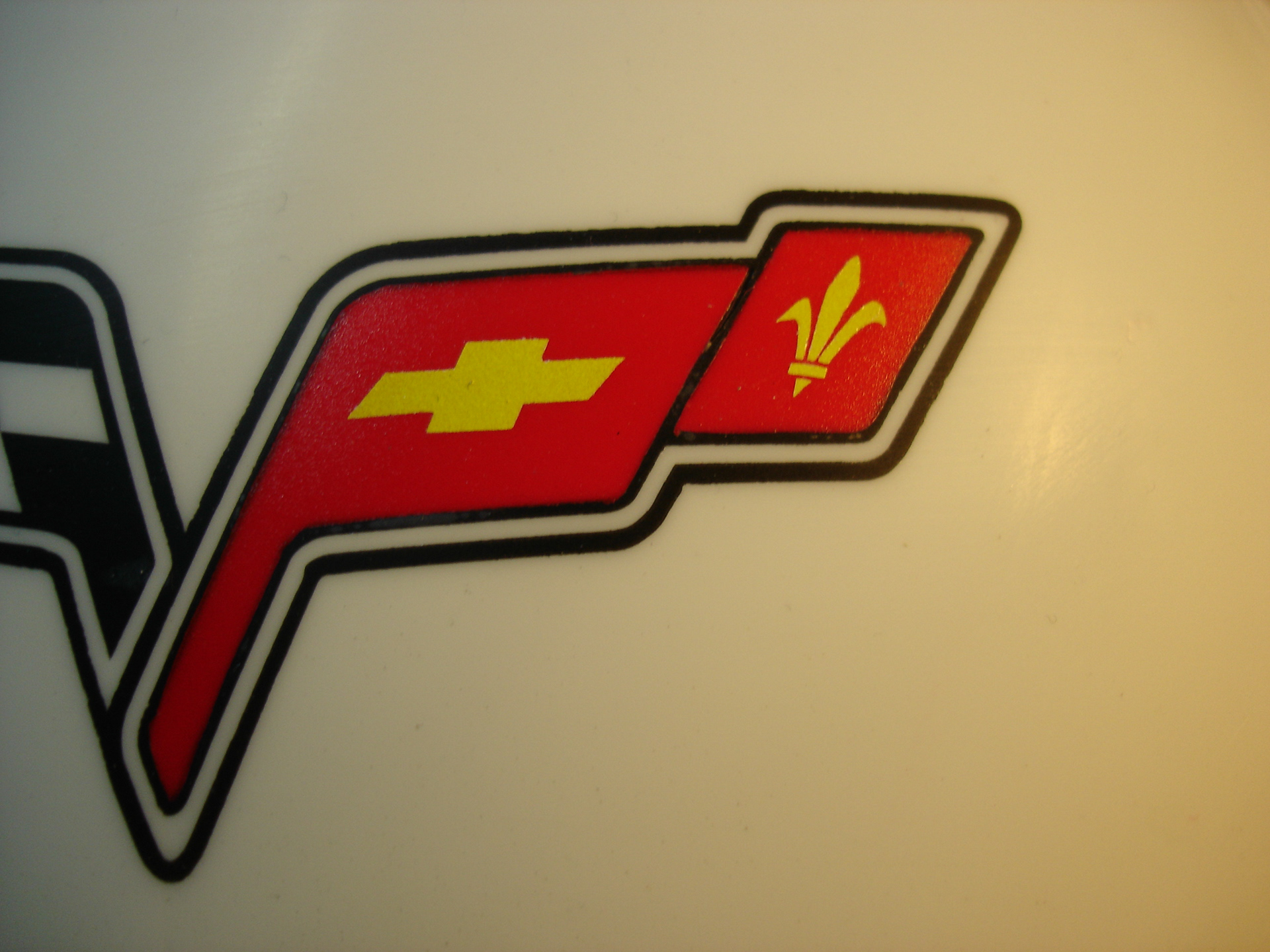 Corvette Ron Fellows airbrush custom-paint on Sparco race hemet