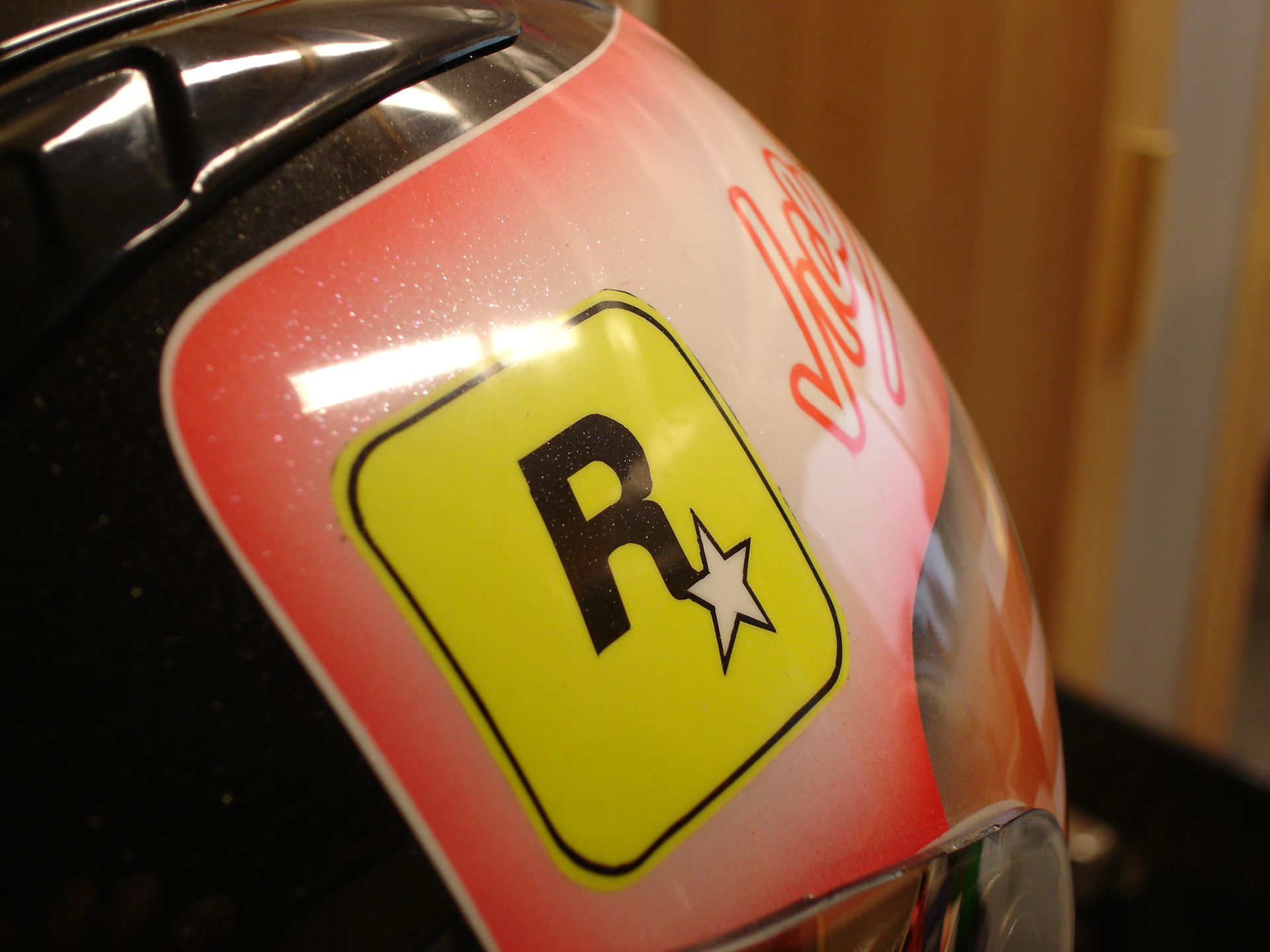 GTA vice city airbrush on helmet