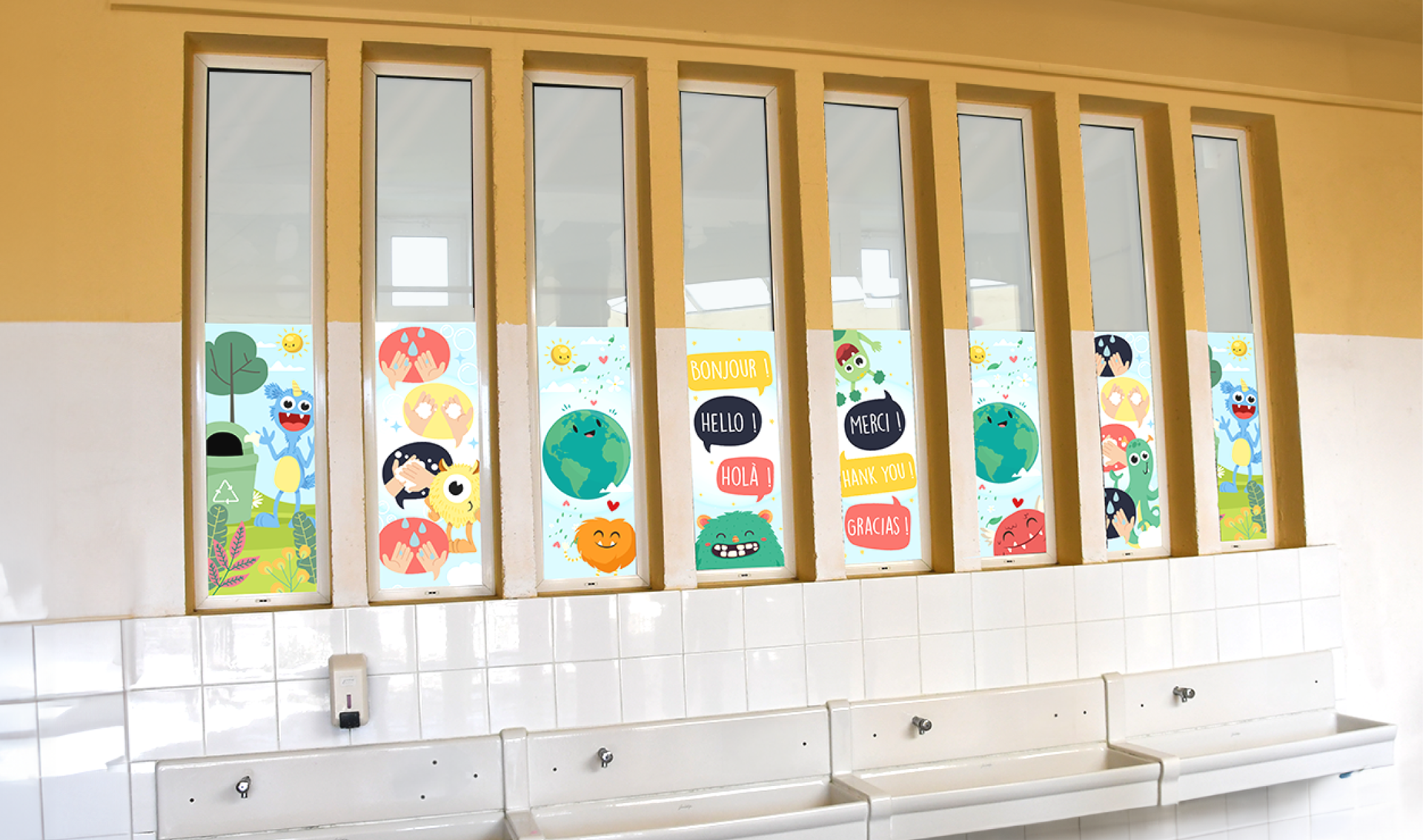 Vitrophanie cour d'école, Julie Dechelette