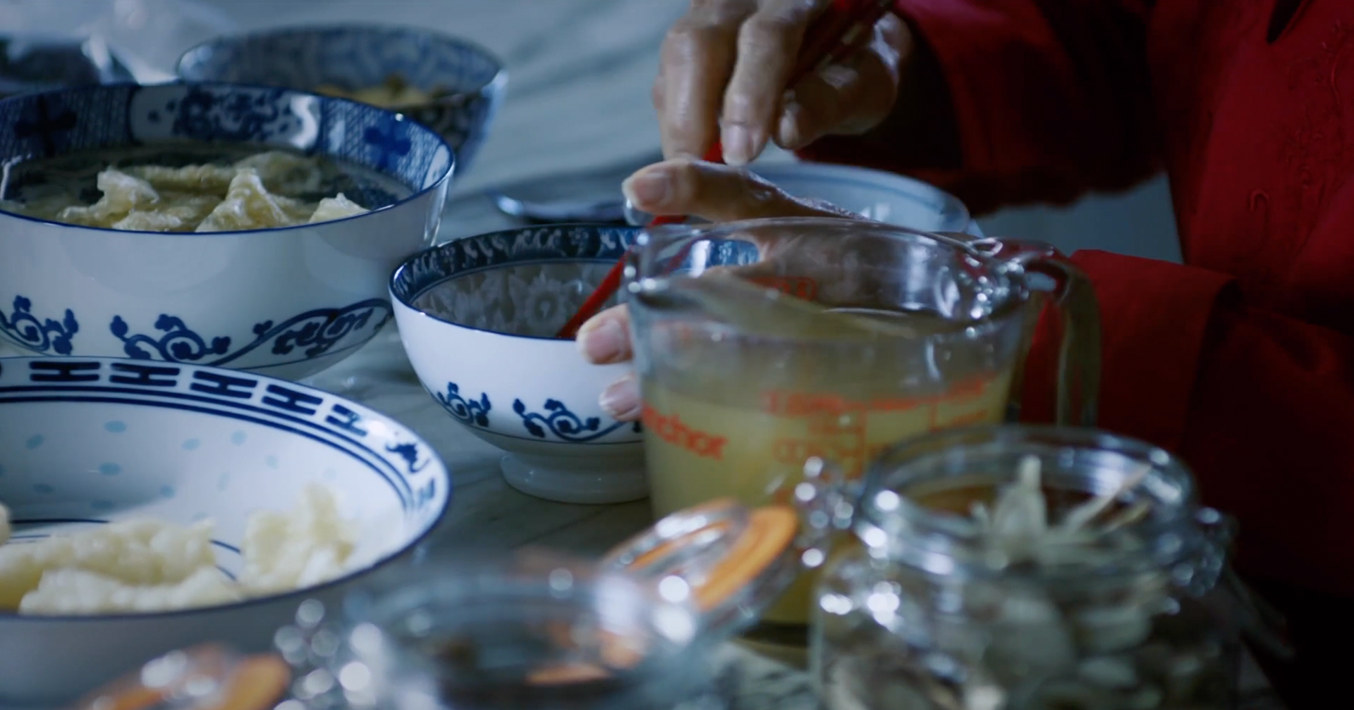 PROPMASTER AND SET DRESSER: SITTING THE MONTH (SHORT, 2023)