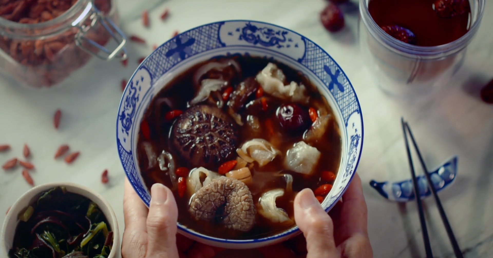 PROPMASTER AND SET DRESSER: SITTING THE MONTH (SHORT, 2023)