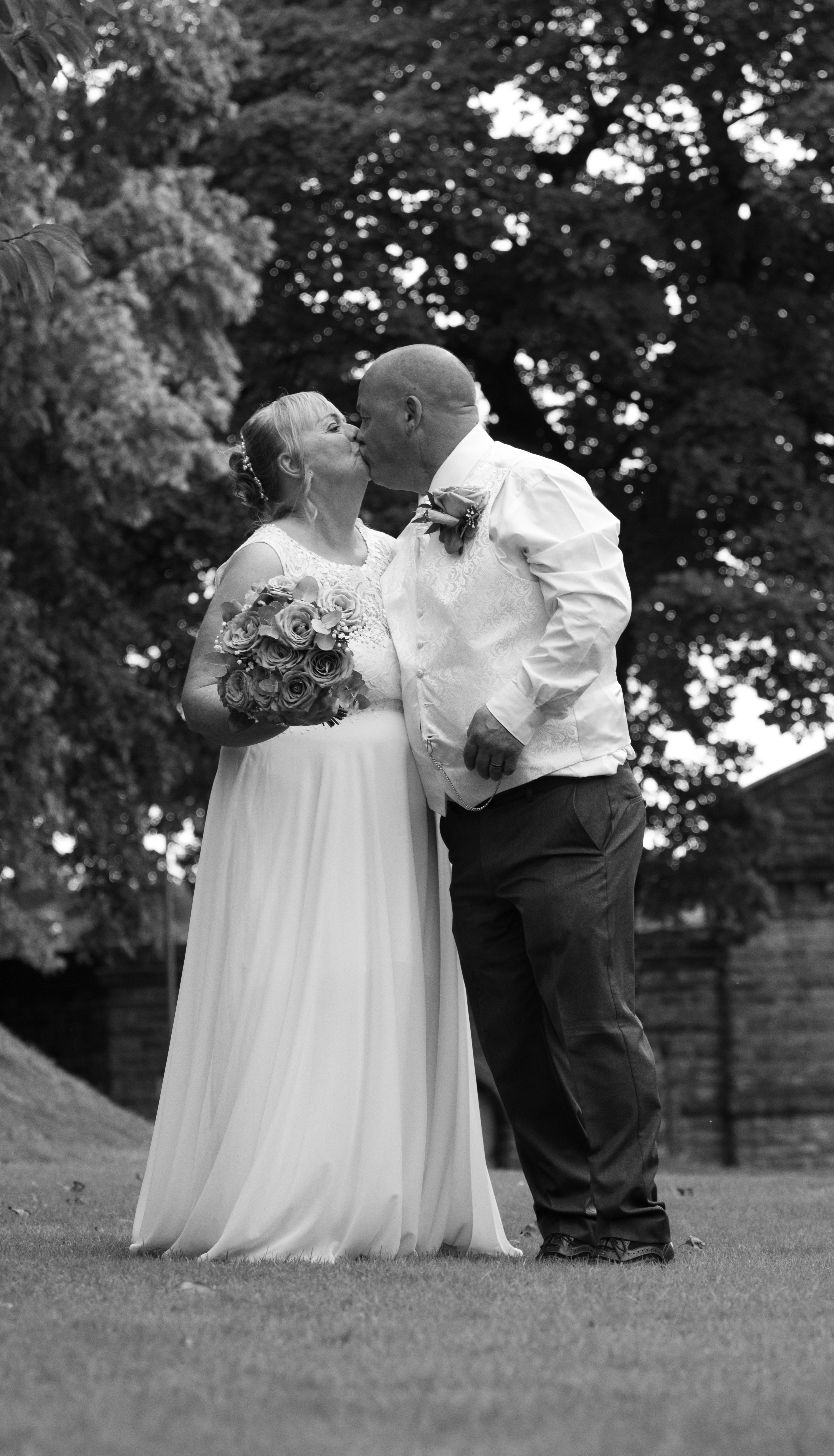 Mr & Mrs Julian - 2022