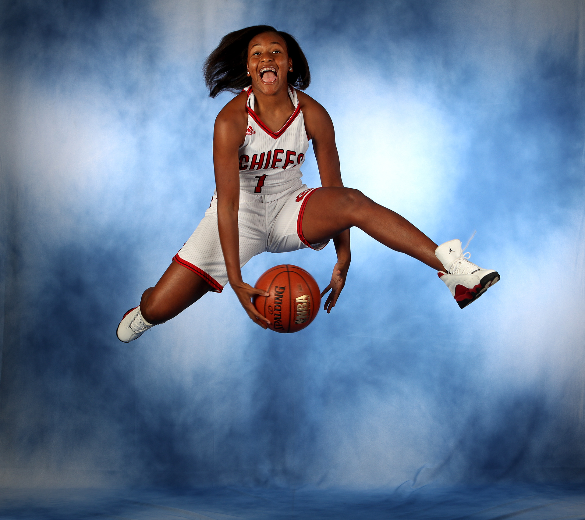  Deja Antoine of Cardinal Gibbons High School is a Sun Sentinel all county player for 2017.