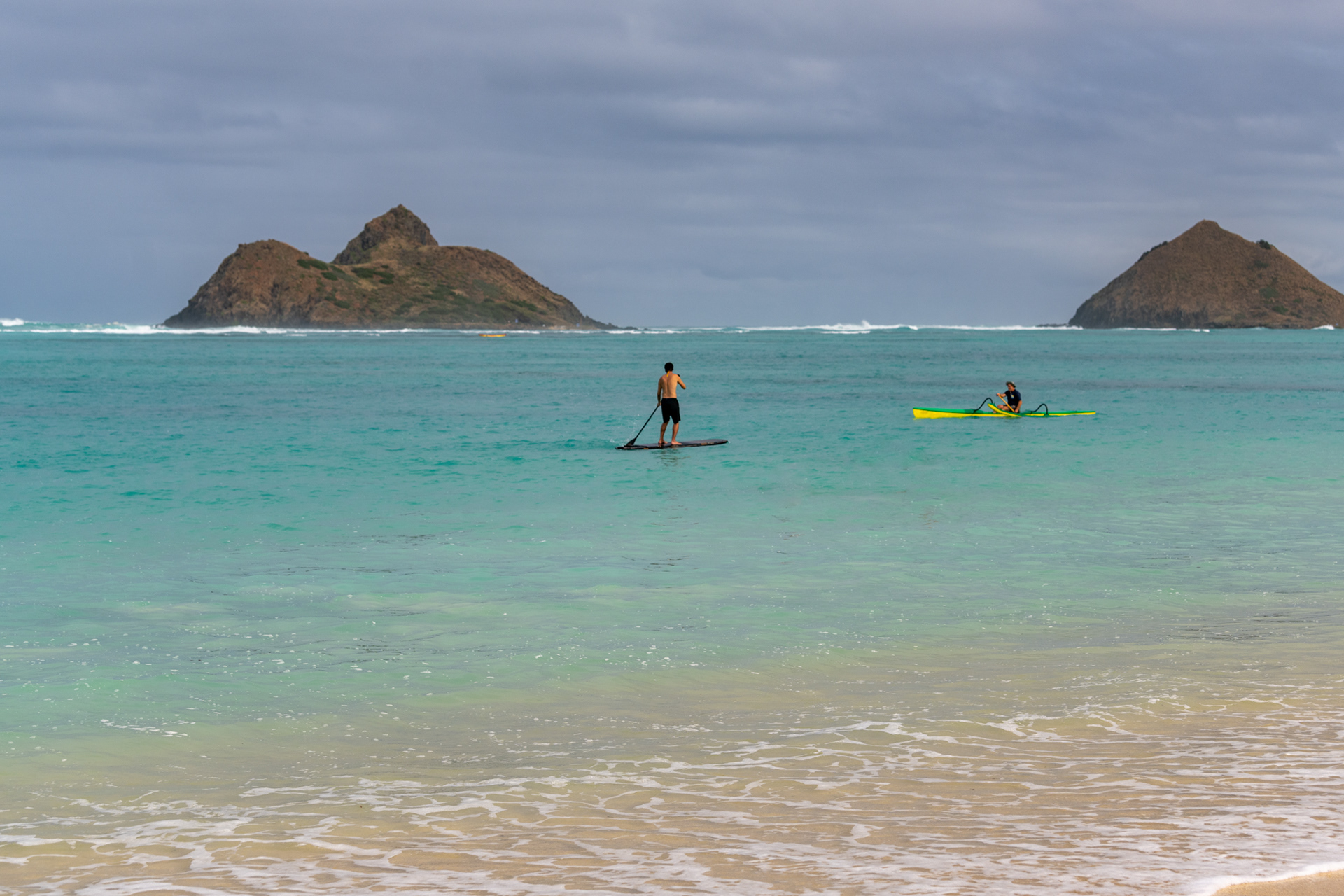 paddle board