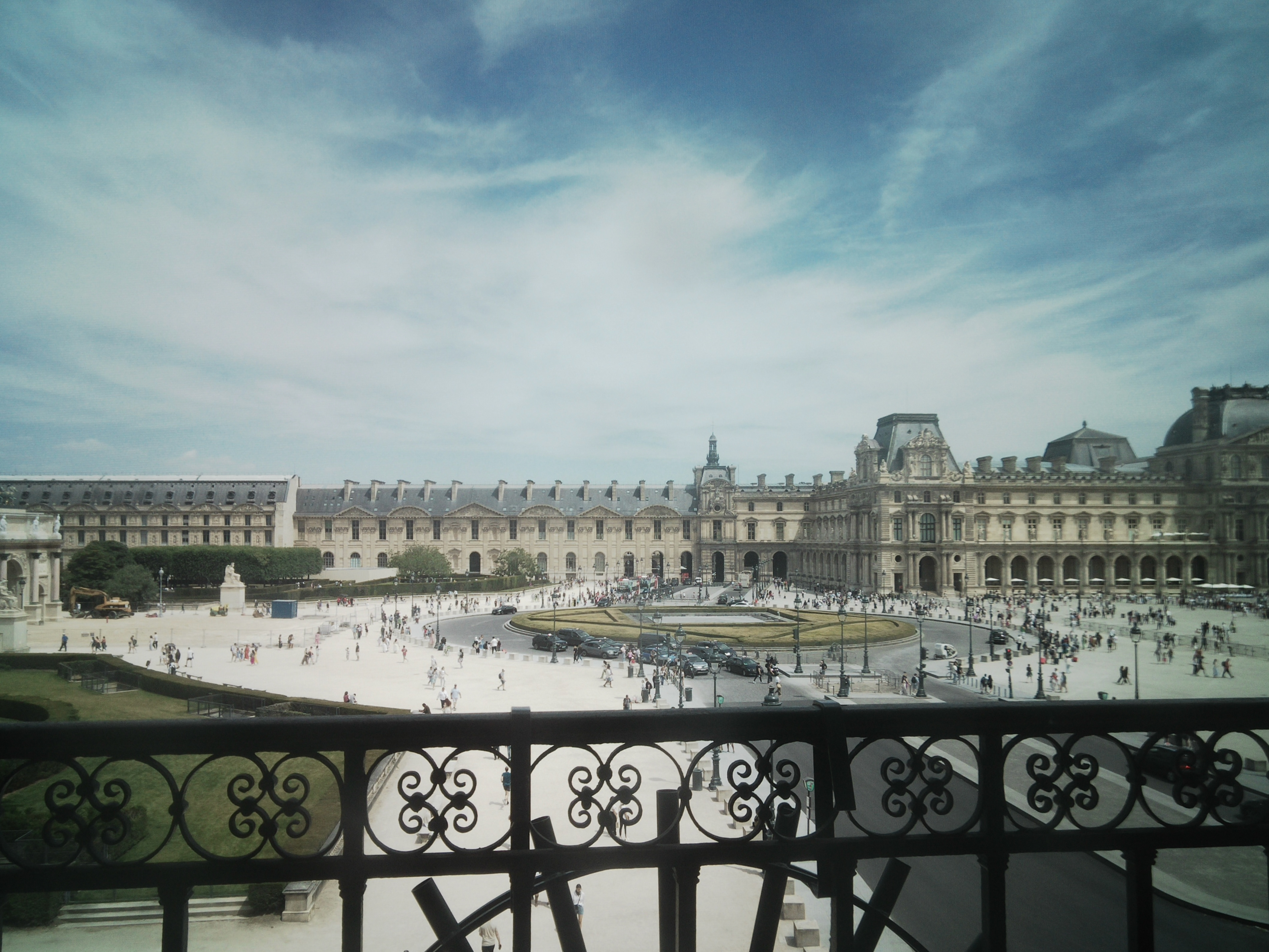 Paris, 2024, Papershoot camera