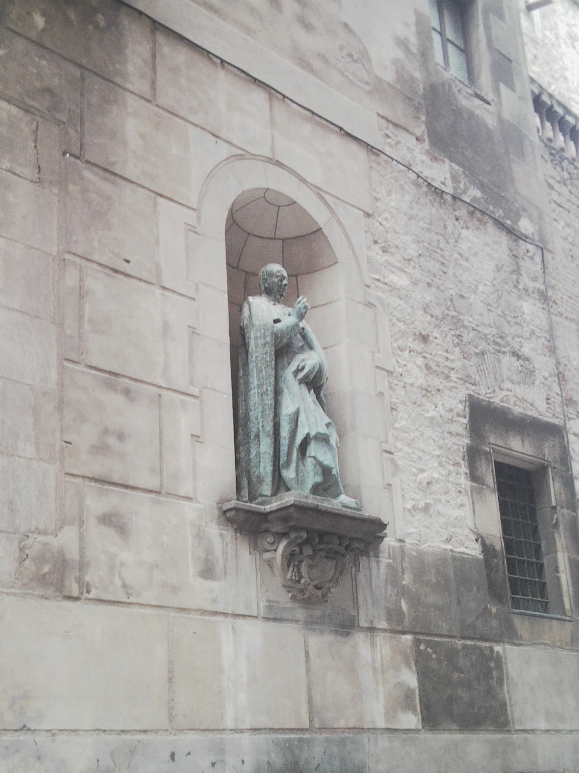 Barcelona, Spain, 2024, Papershoot camera