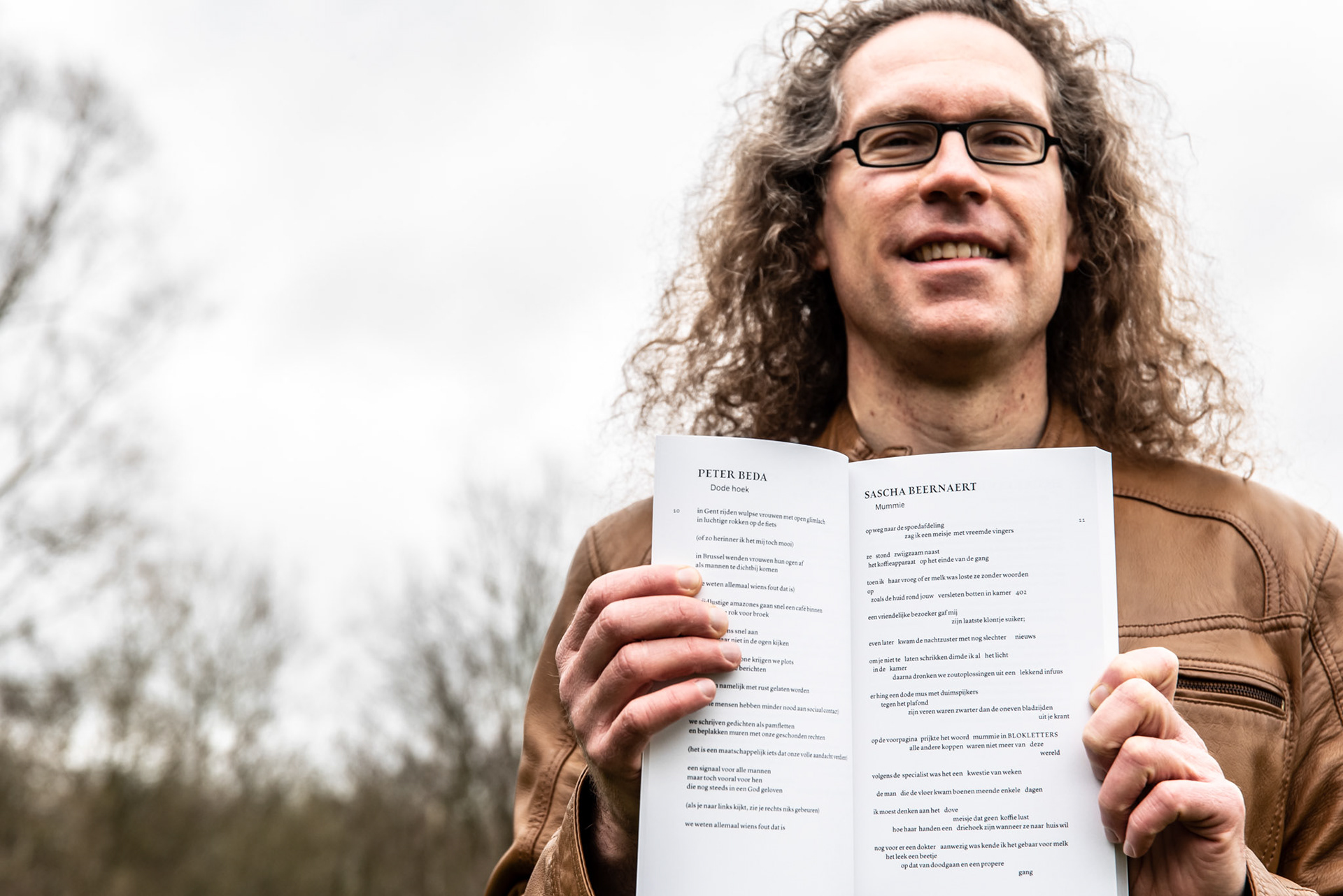 VOOR STICHTING POËZIECLUB (C) SIMON BEQUOYE