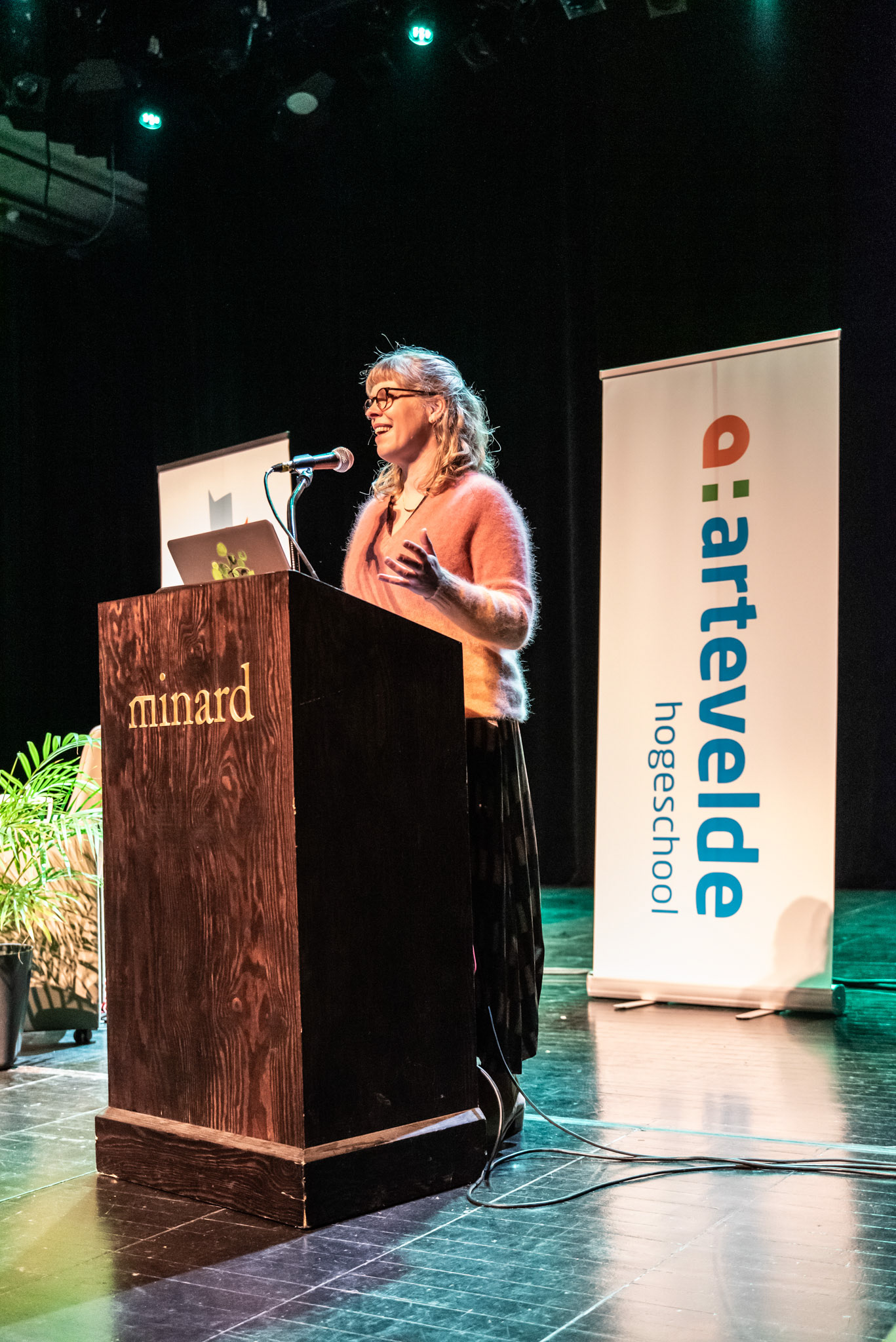 Voor Arteveldehogeschool en Iedereen Leest vzw (c) Simon Bequoye