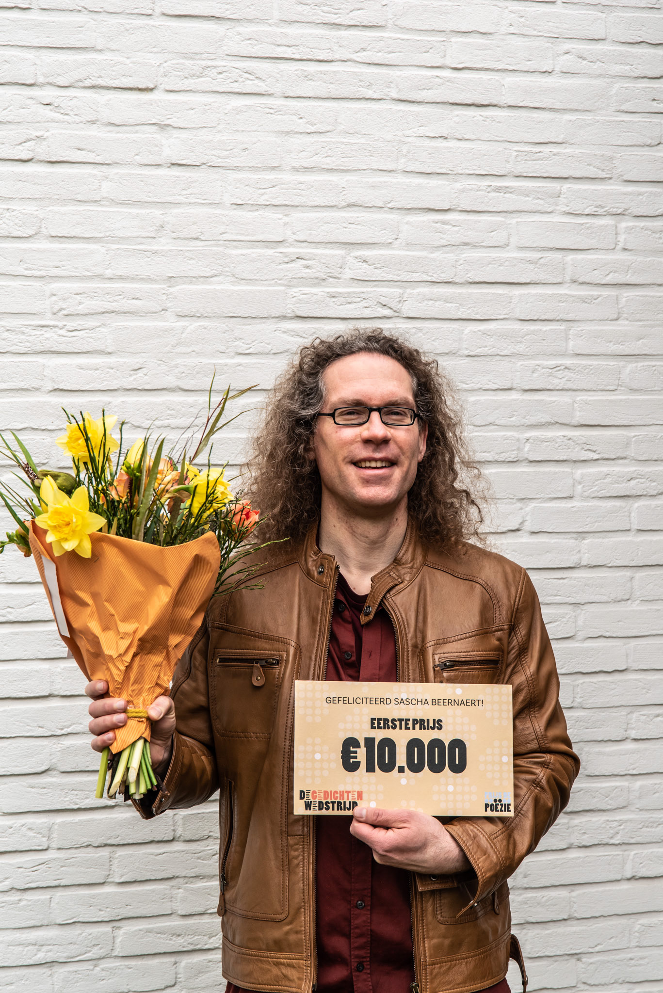 VOOR STICHTING POËZIECLUB (C) SIMON BEQUOYE