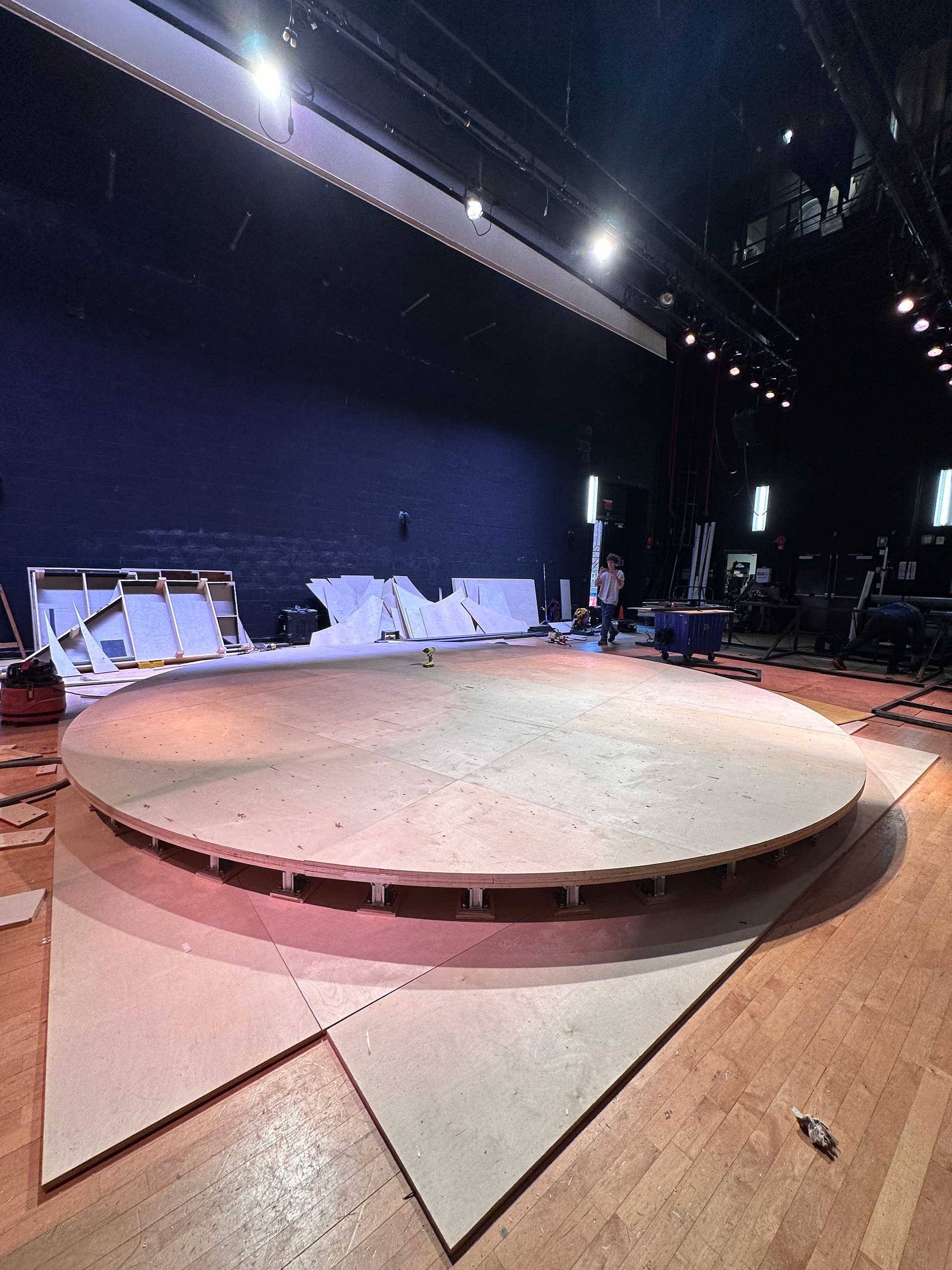 Turntable for TITANIC