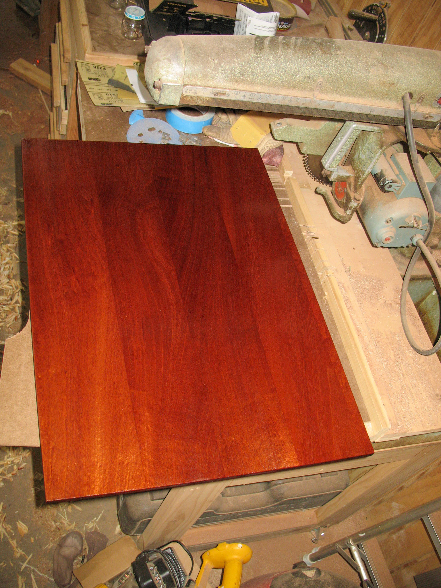 The top after one coat of shellac