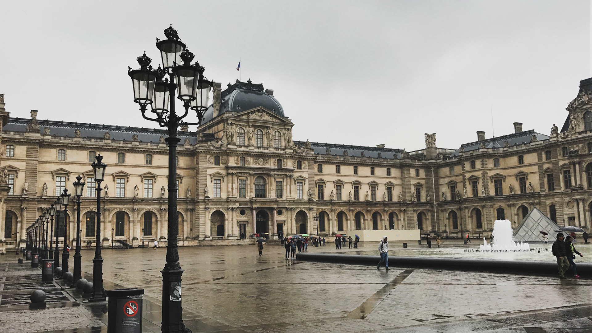 Louvre