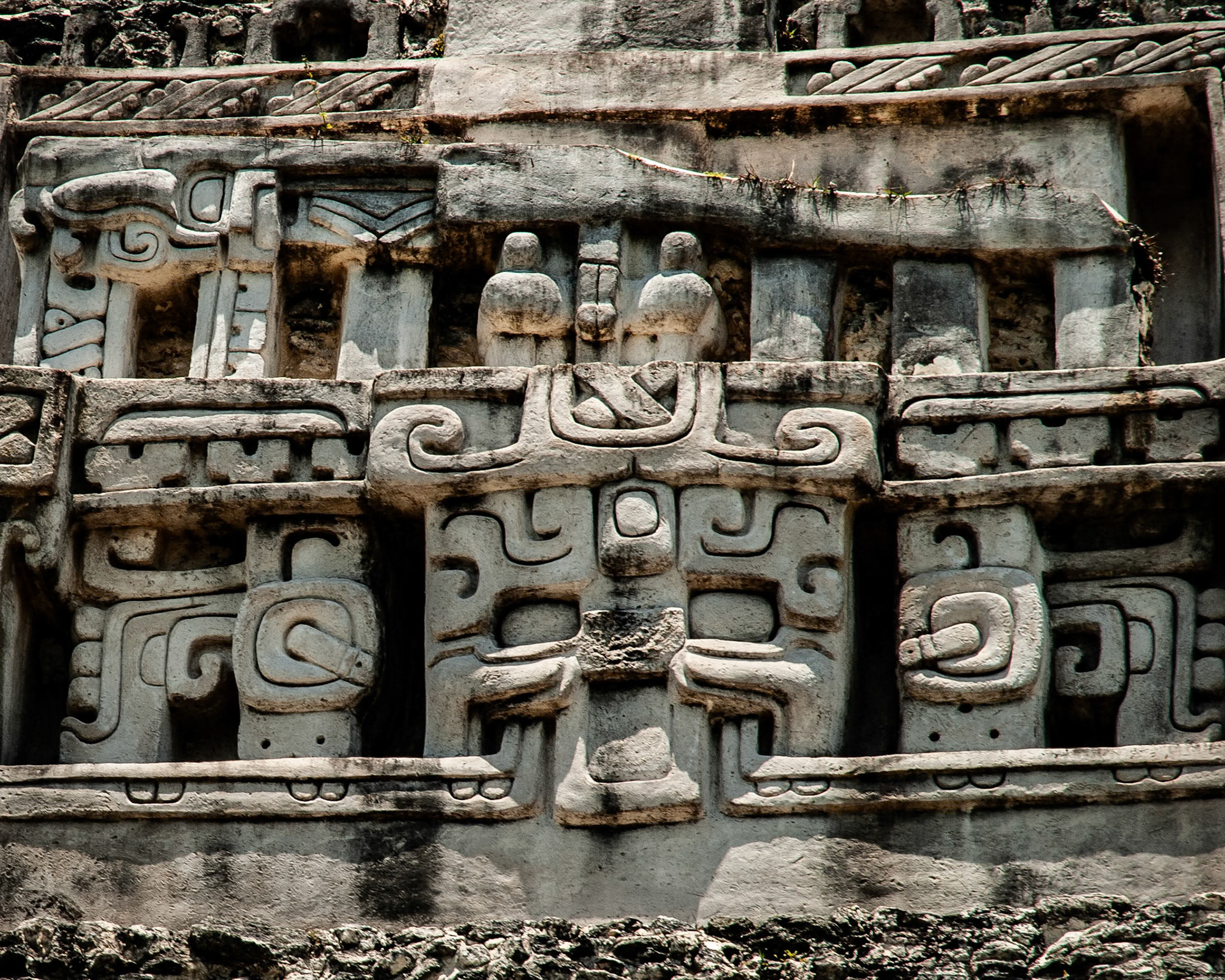 Relief Mayan Ruins at Xunantunich