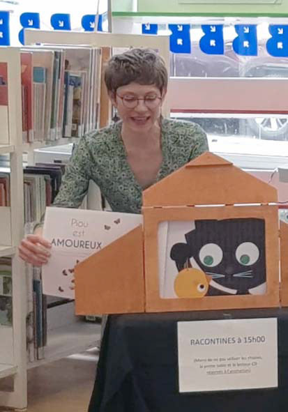 bébé bouquine