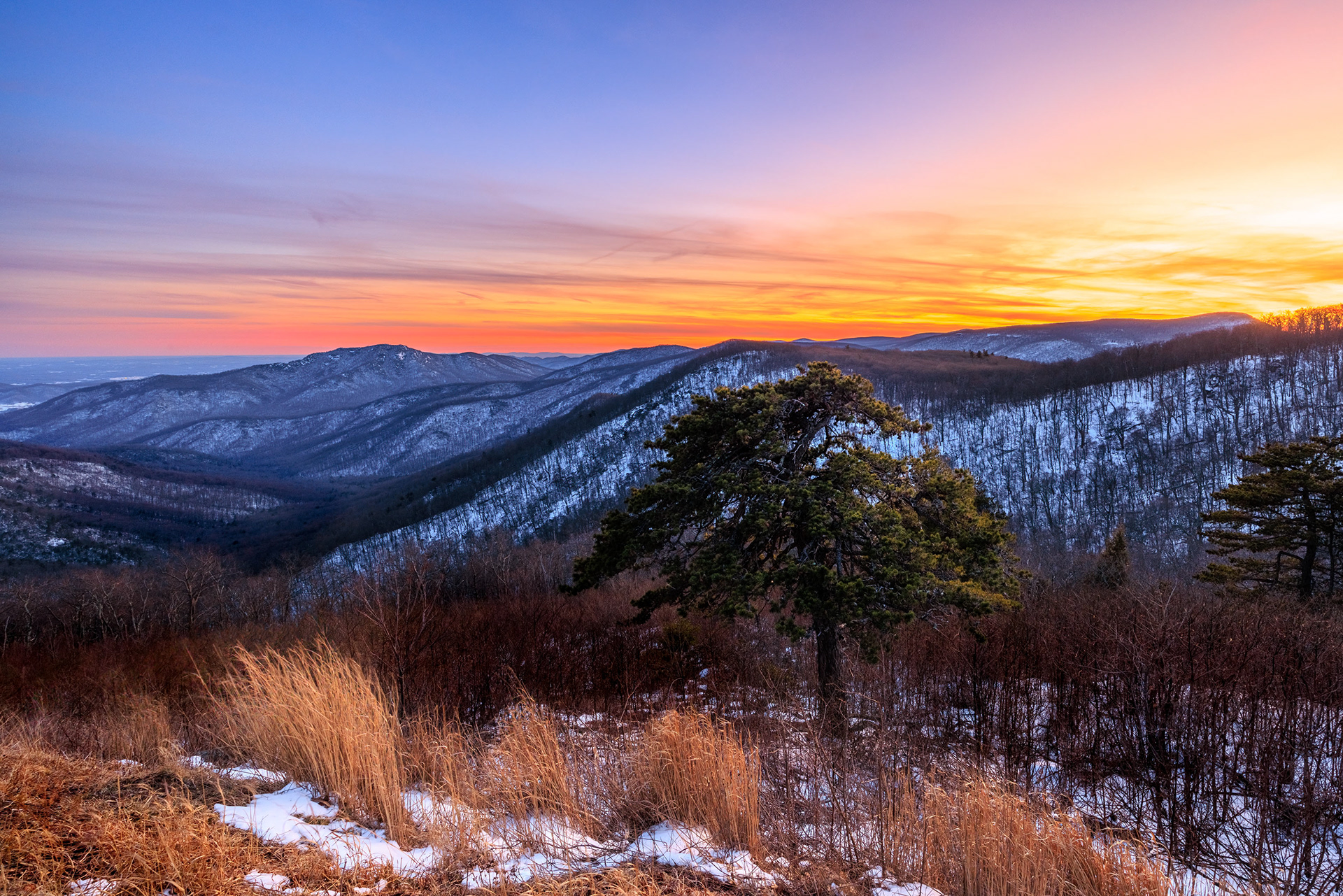 Sunset at Pinnacles Overlook