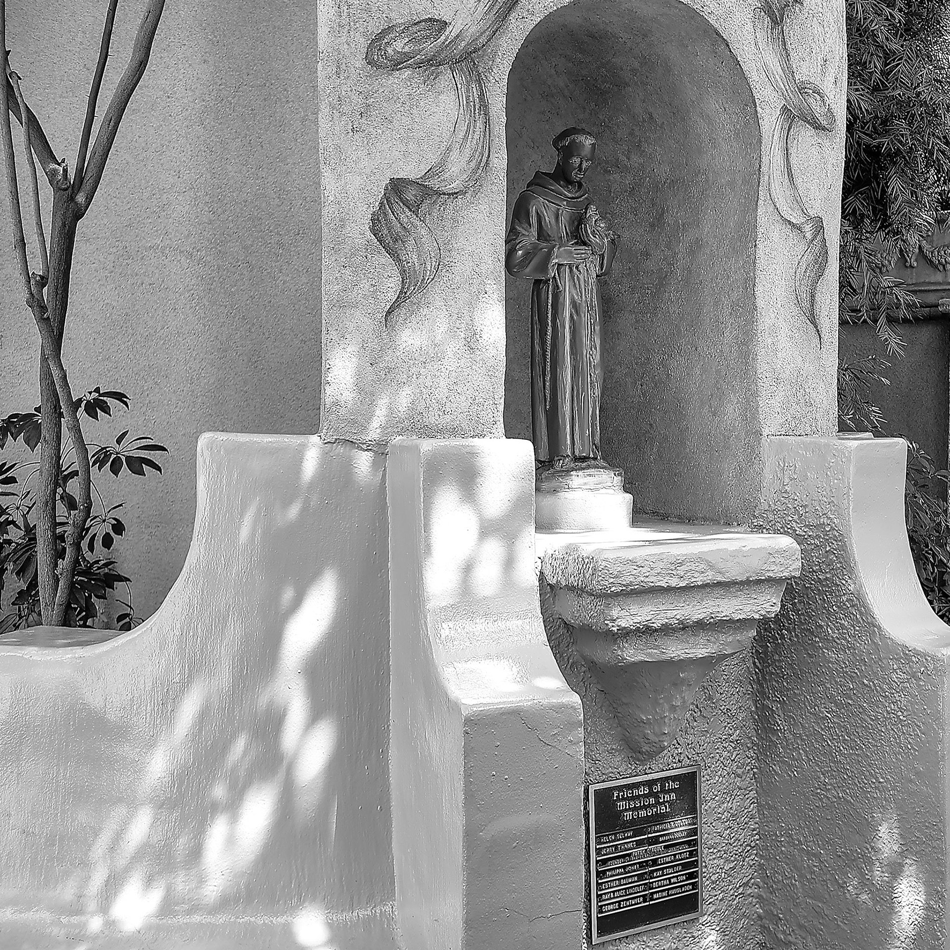 Mission Inn, 15