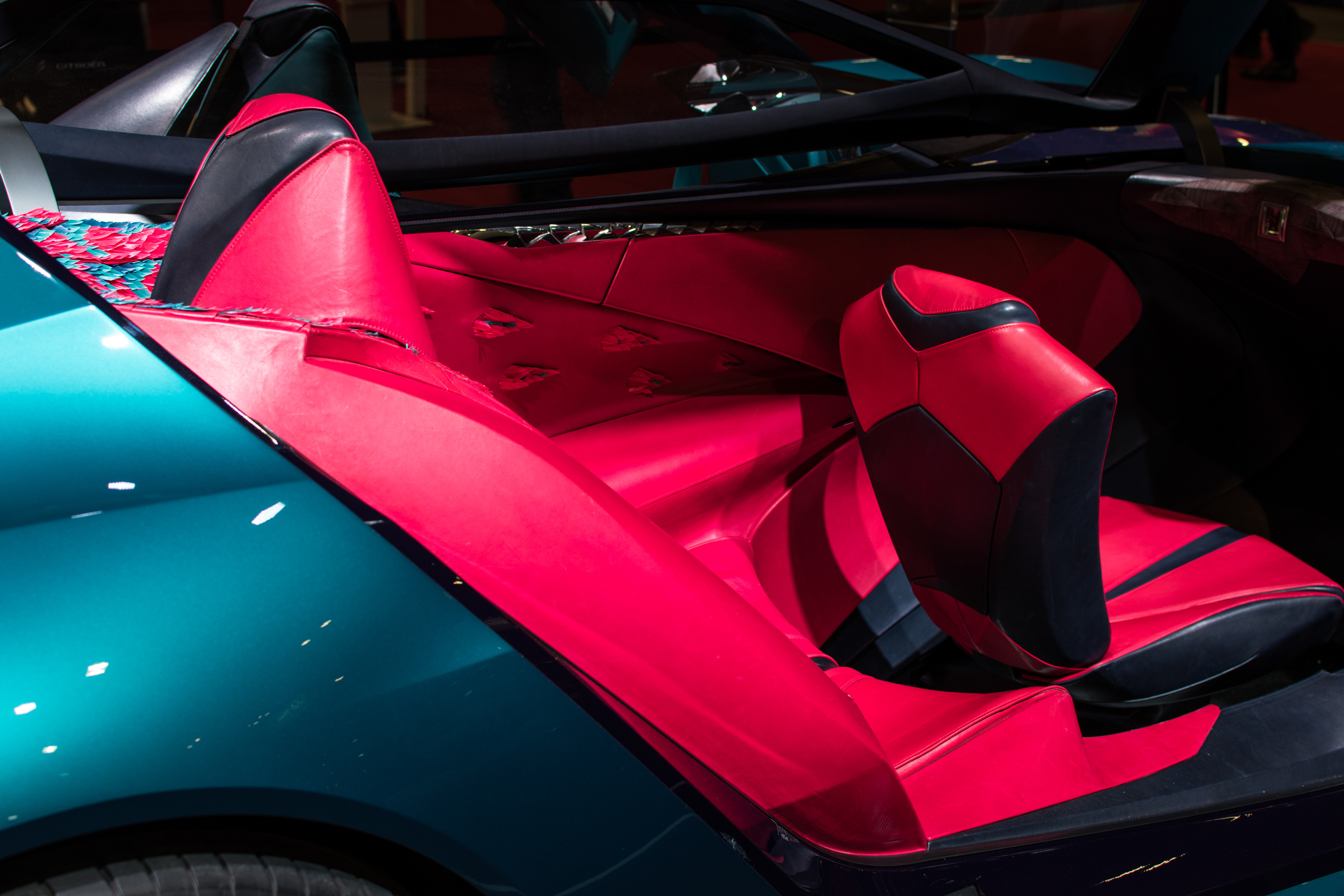 Concept Car DS X E-tense