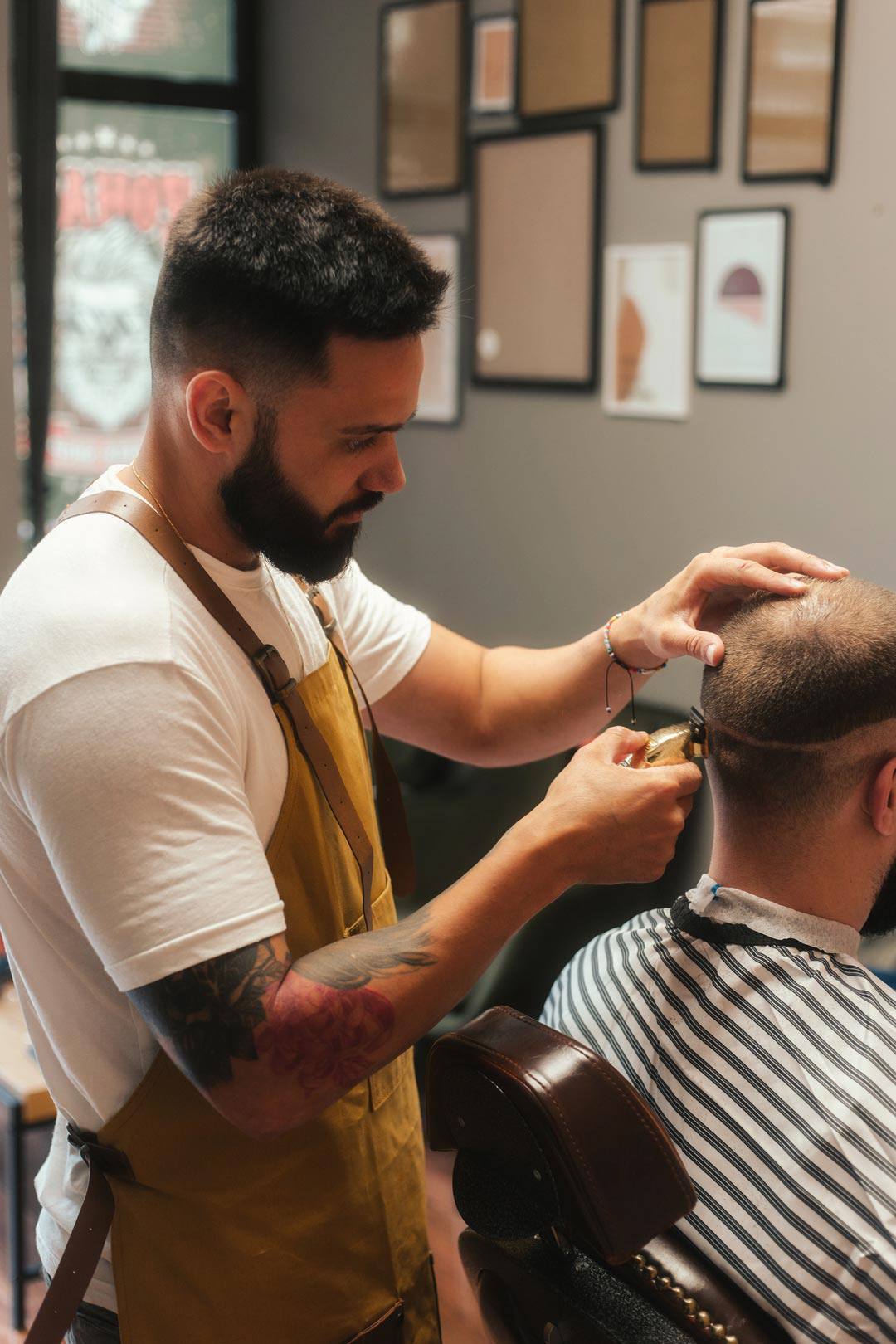 Zohan barbershop, Варна