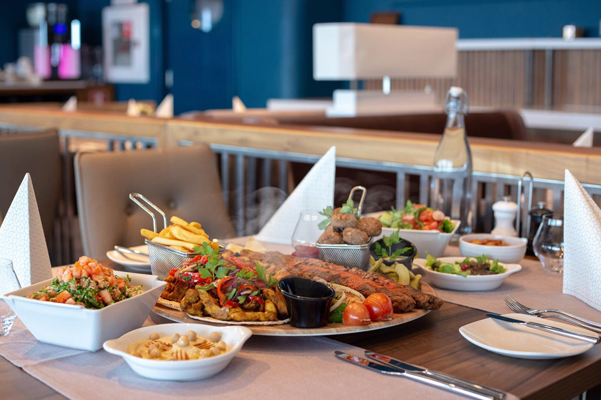 Обяд в Екзекютив Лаундж