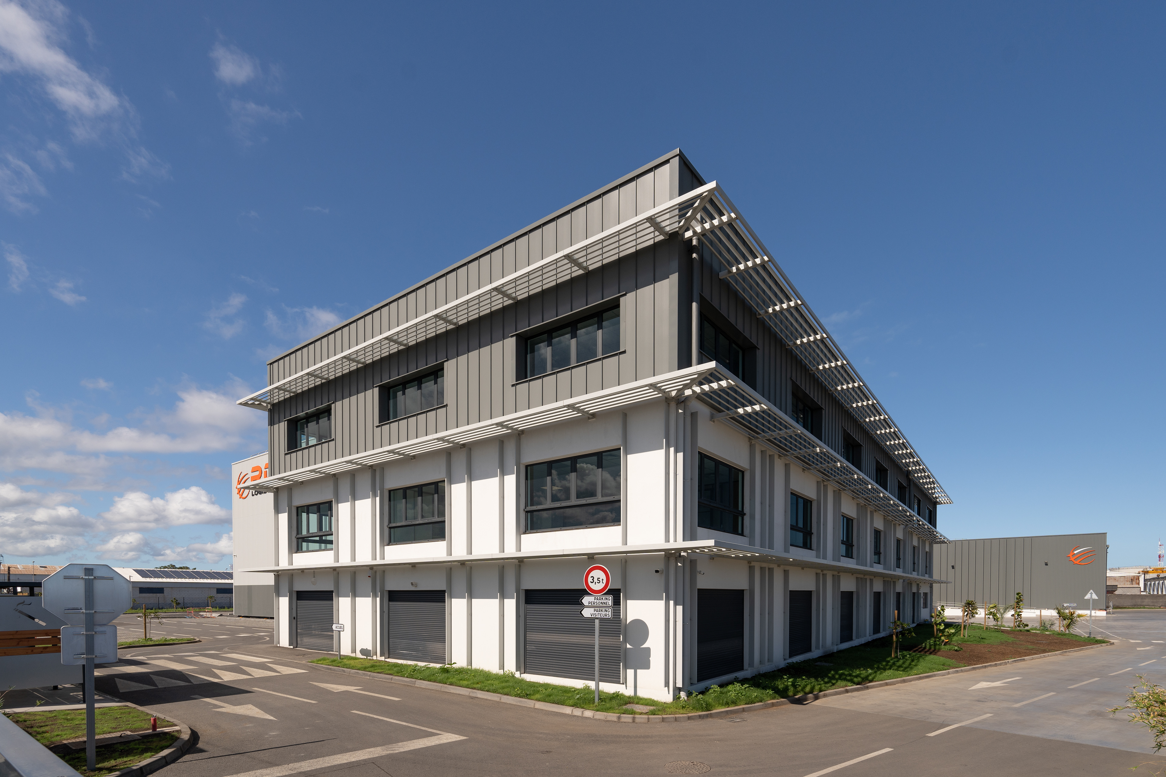 Photographie architecture tropicale réunion 974 draw chantier port logsymar
