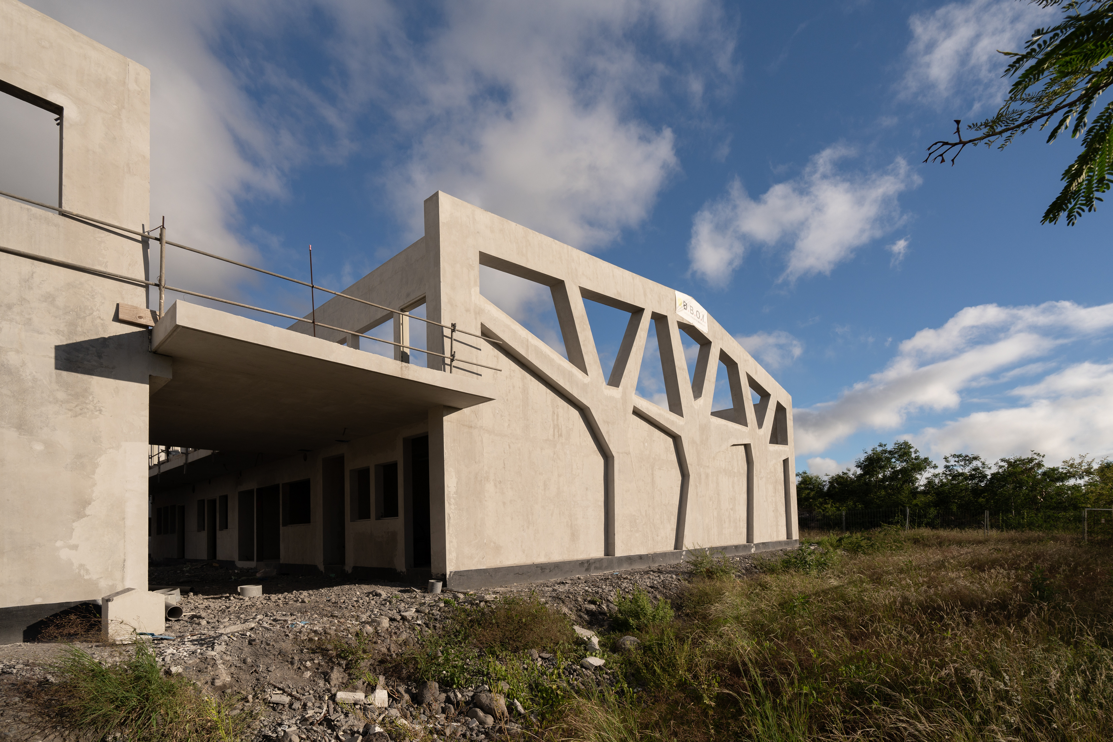 Photographie architecture tropicale réunion 974 altitude80 village austral chantier