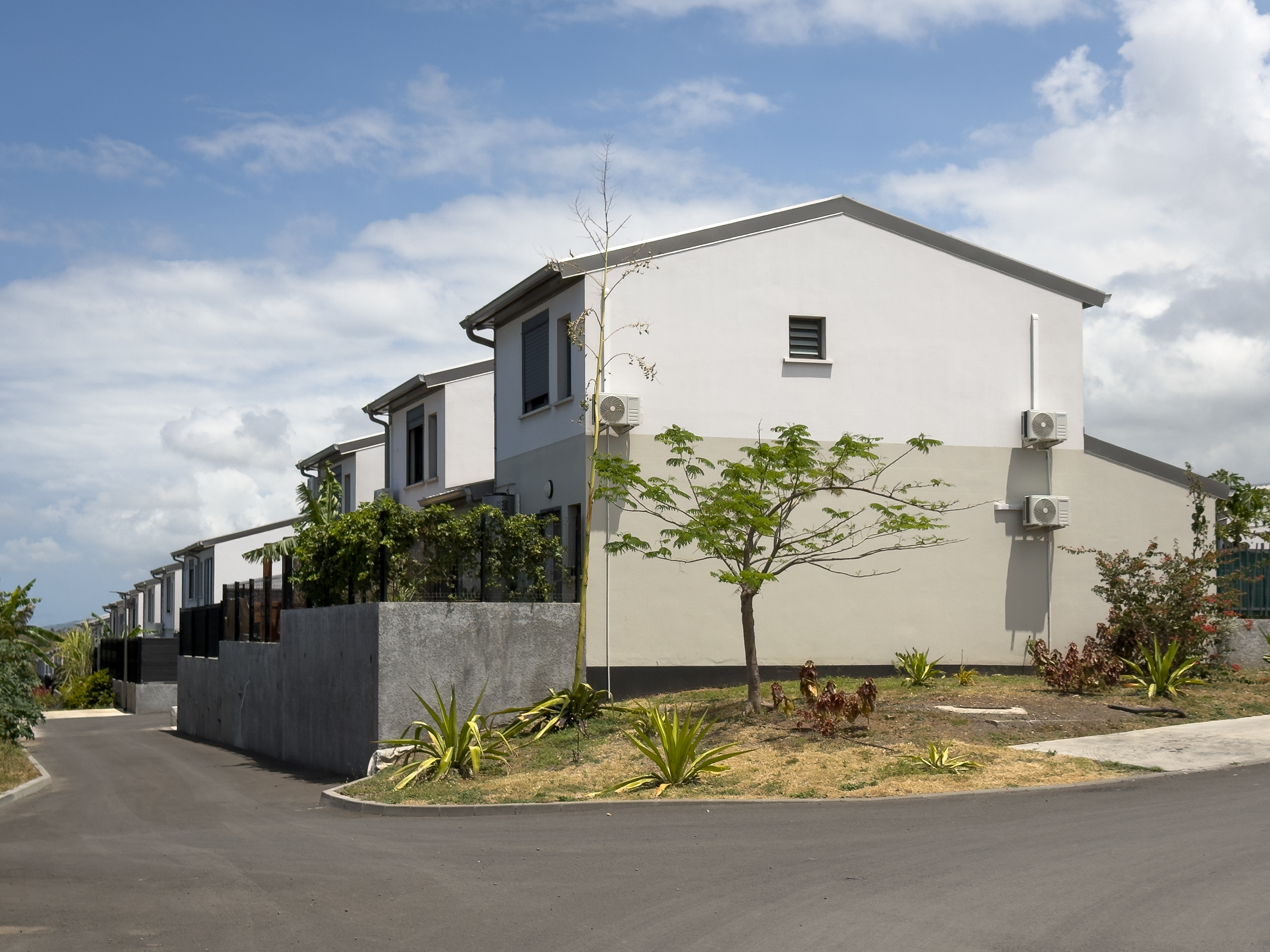 Photographie architecture tropicale réunion 974 Fianu lotissement saint-pierre