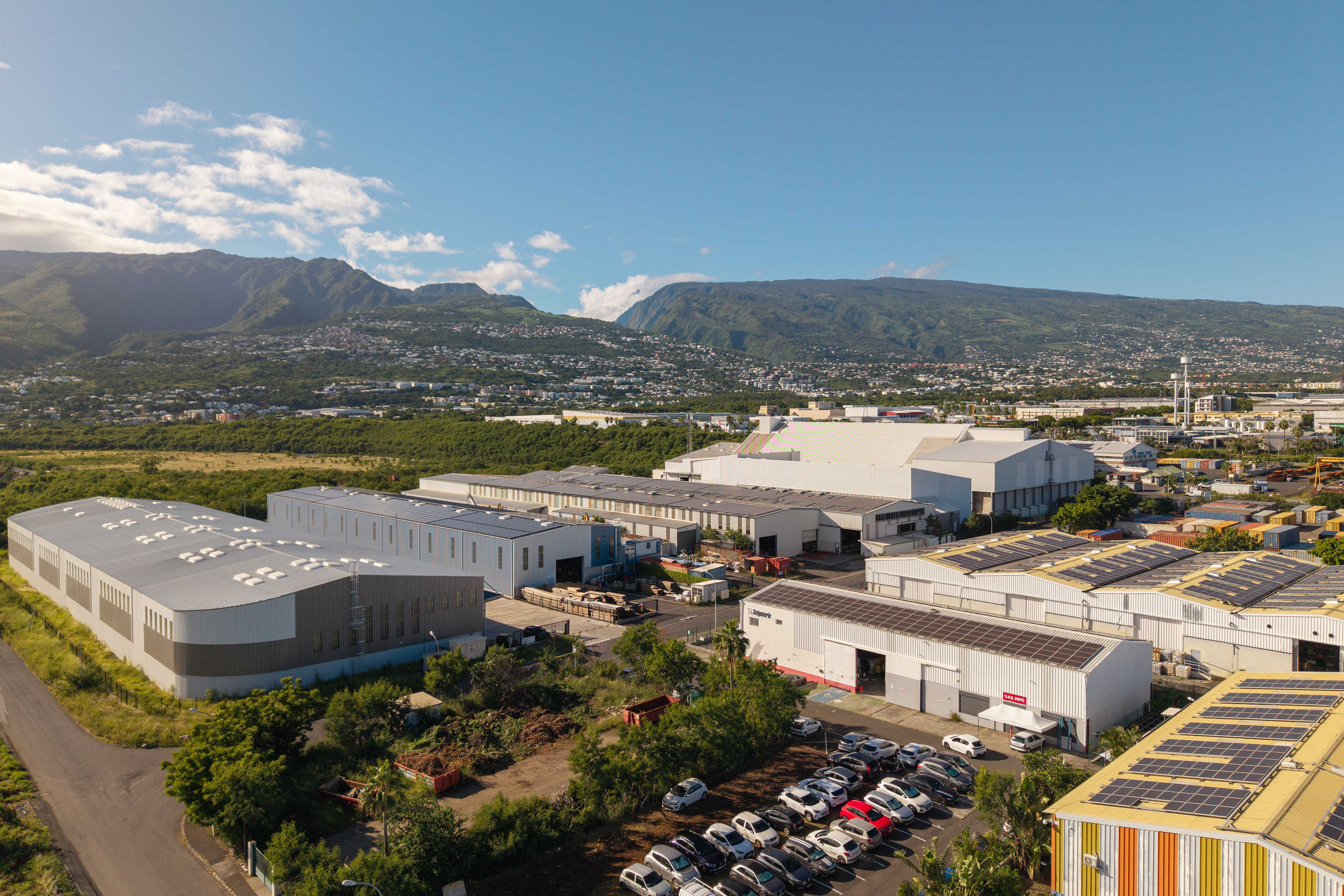 Photographie architecture réunion 974 CMOI ROCM construction métallique Ocean Indien LEPORT