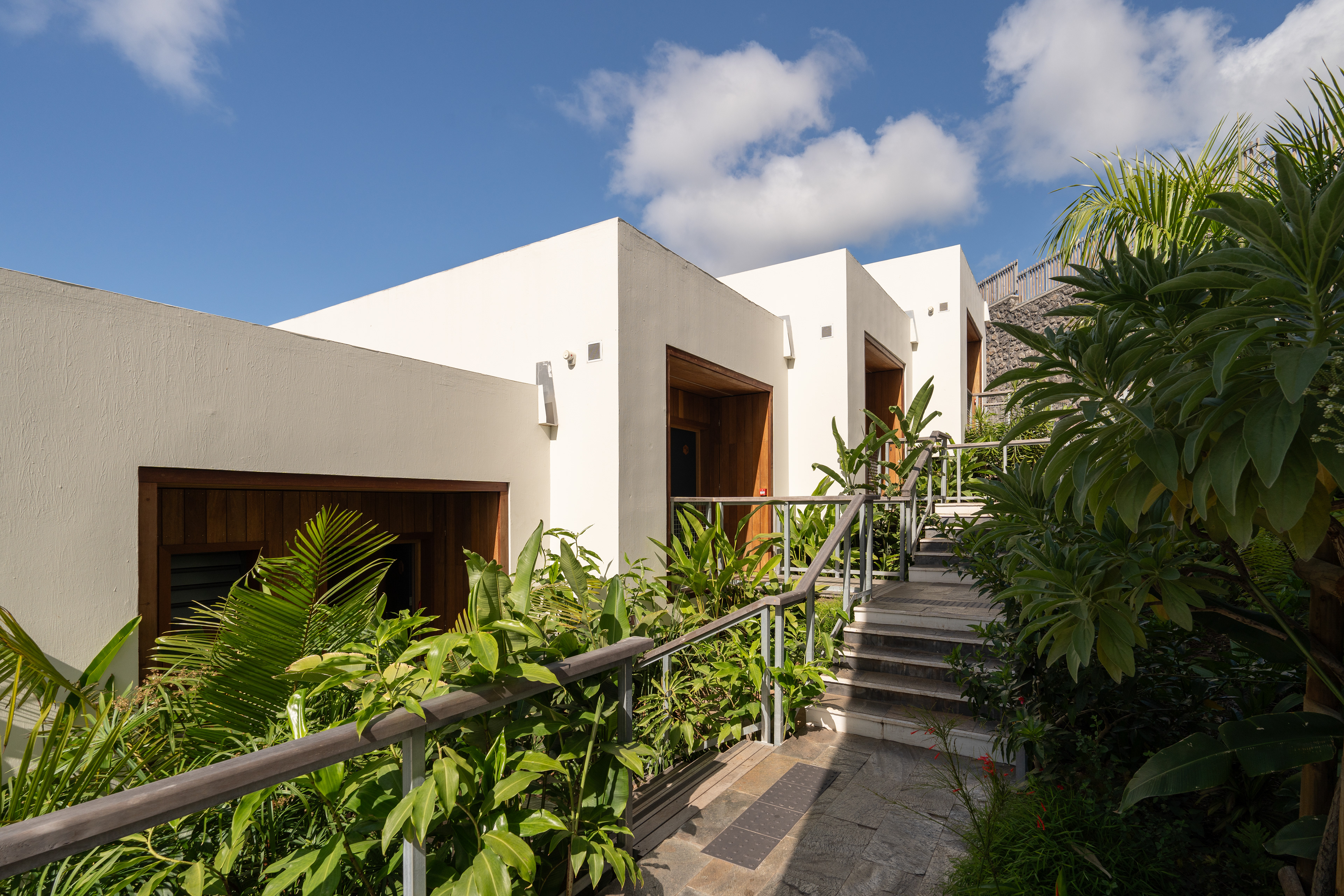 Photographie architecture tropicale réunion 974 Lotek Papangue hotel spa tourisme