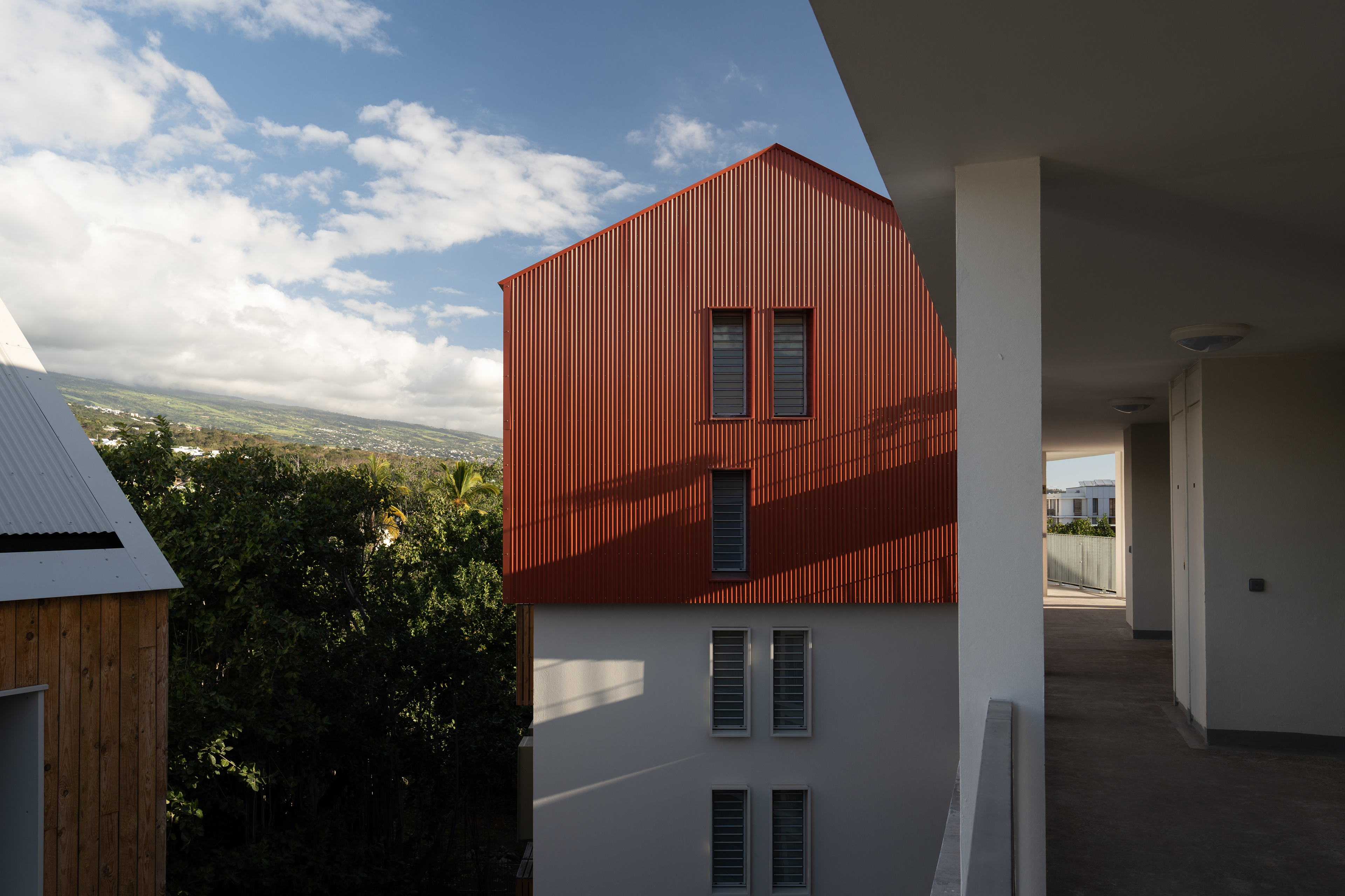 Photographie architecture tropicale réunion 974 semader TT tipolka résidence senior coeurdeville possession