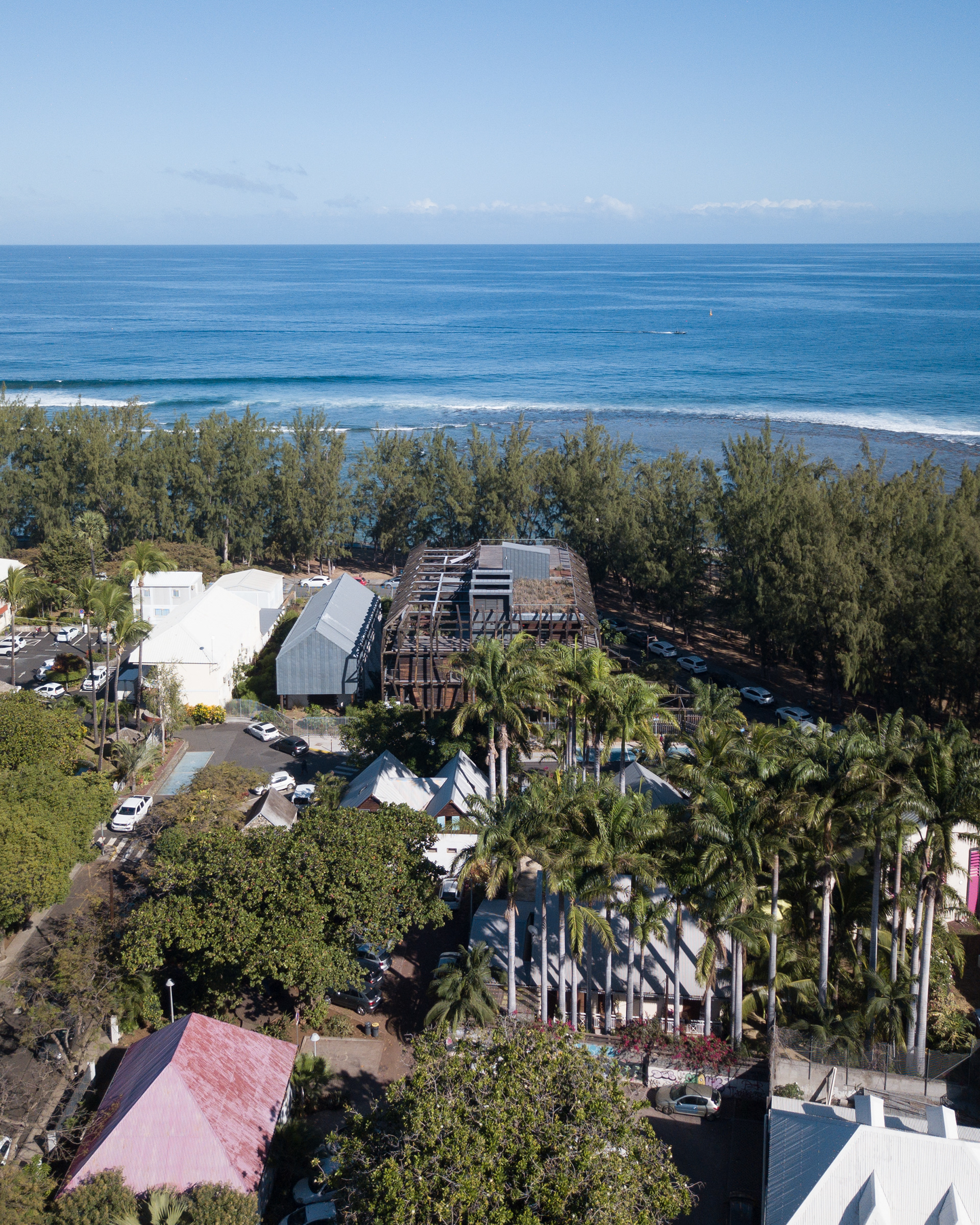 Photo architecture drone médiathèque baguett saint leu réunion