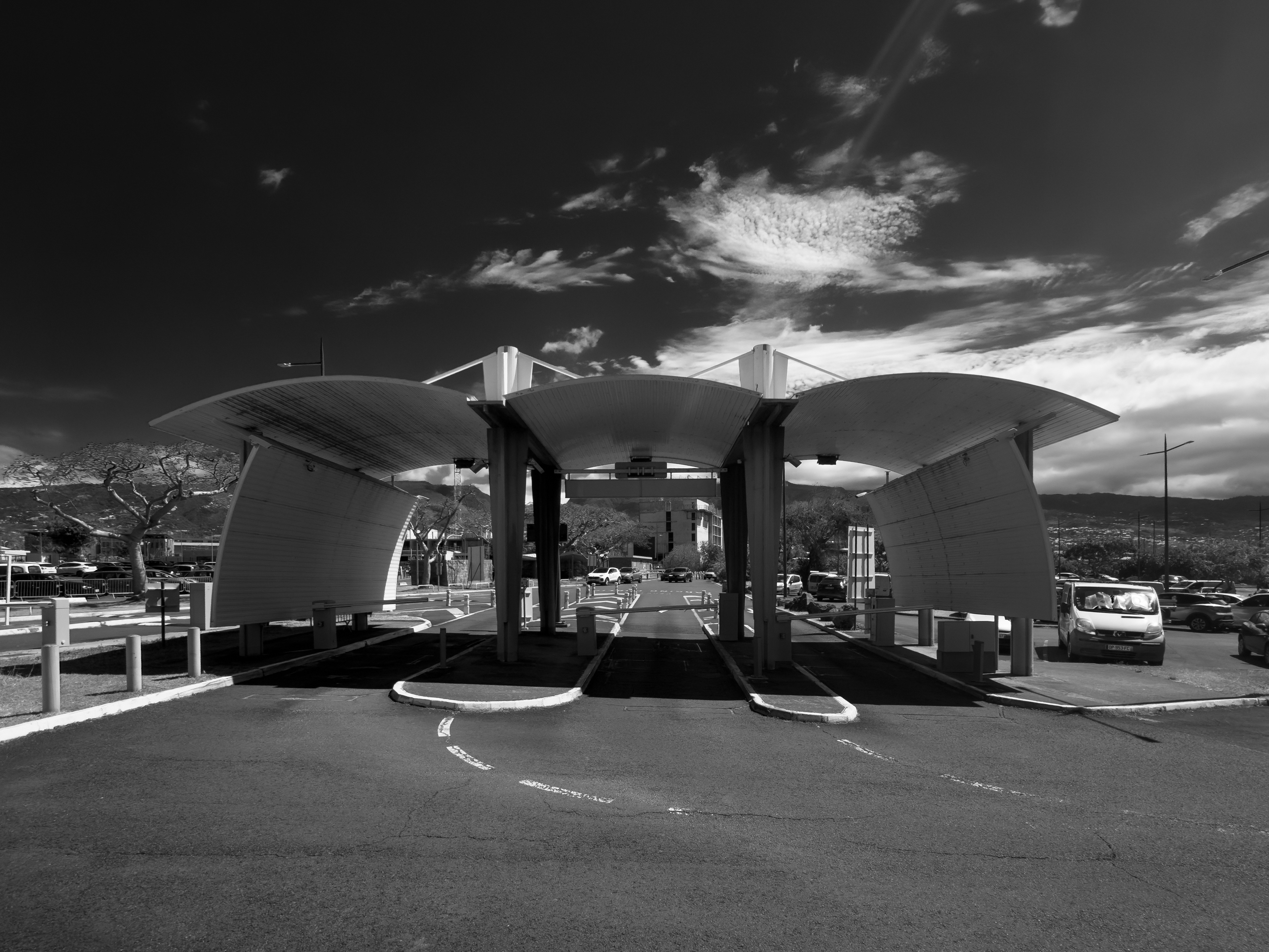 Photographie architecture tropicale réunion 974 Roland Garros aéroport  sainte-marie