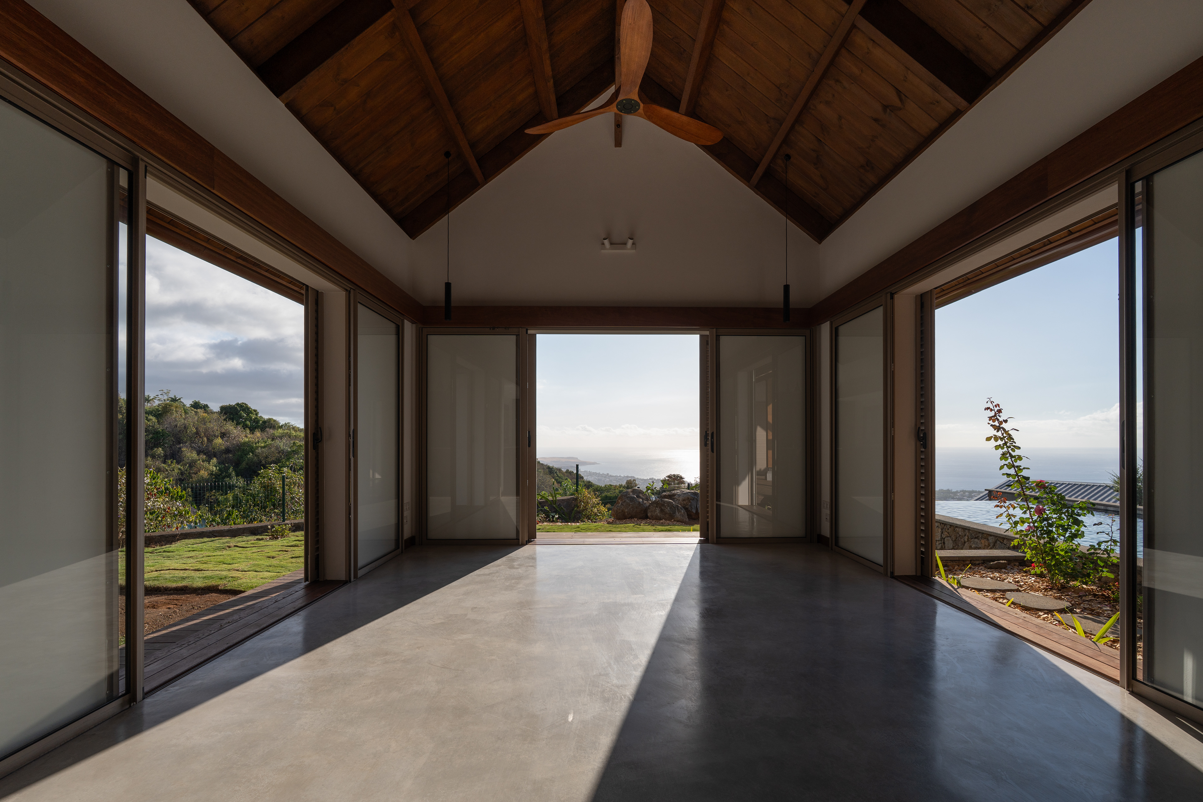 Photographie architecture tropicale réunion 974 Beauvillain maison bioclimatique