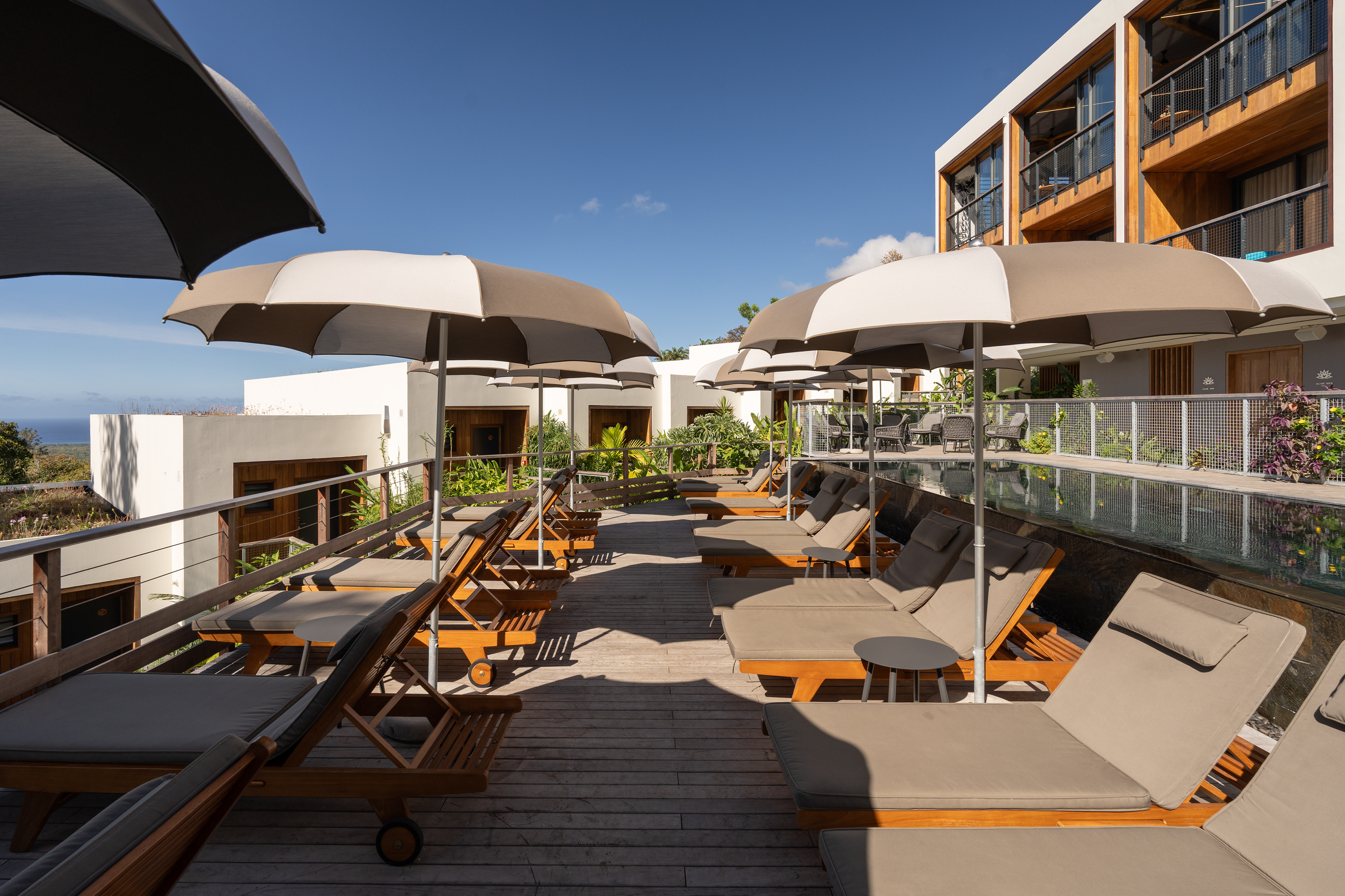 Photographie architecture tropicale réunion 974 Lotek Papangue hotel spa tourisme