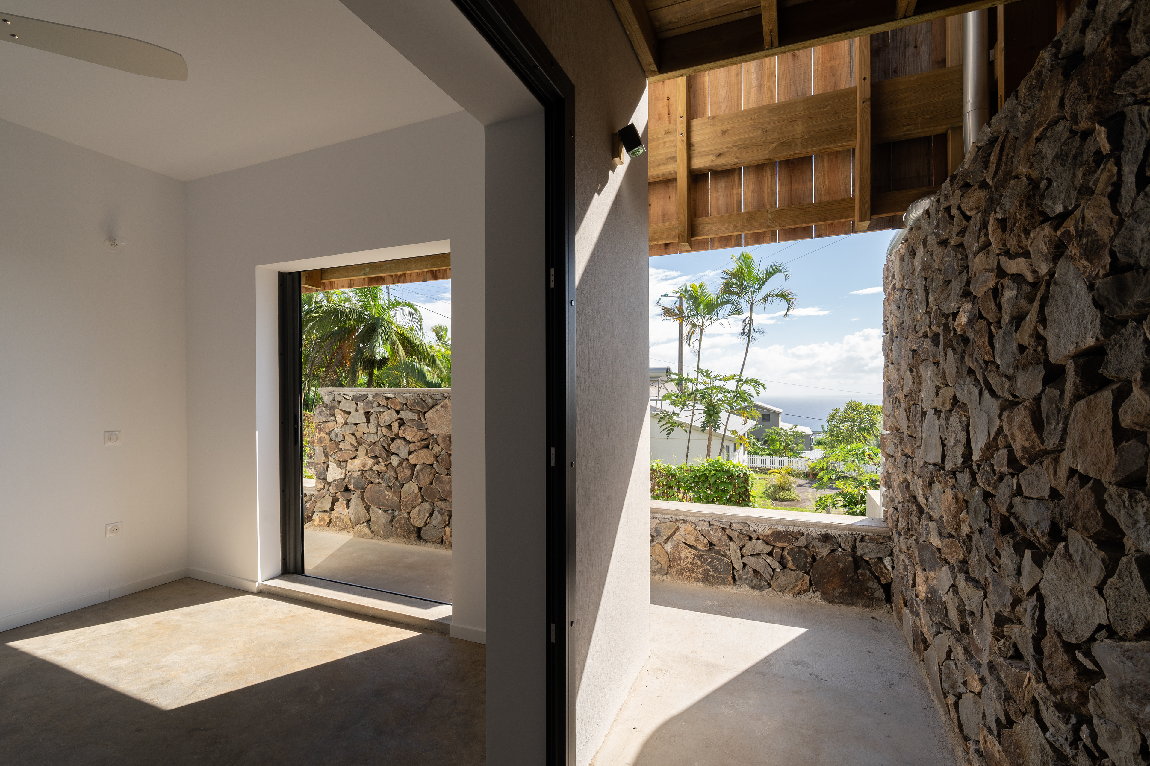 Photographie architecture tropicale réunion 974 TT maison  airbnb immobilier 