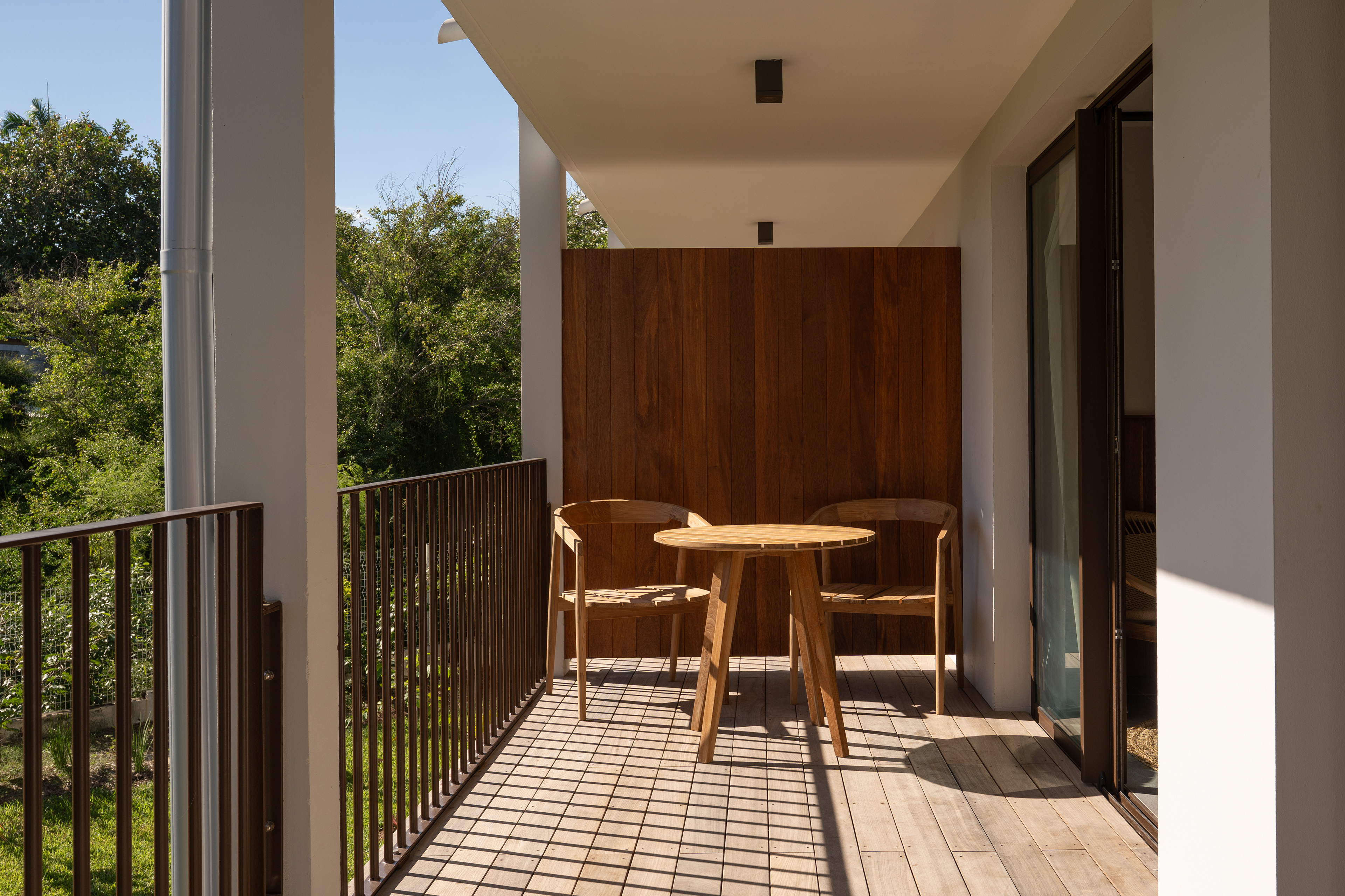 Photographie architecture réunion 974 COGOHR HOTEL TOURISME TROIS-BASSINS SOURIS-CHAUDE