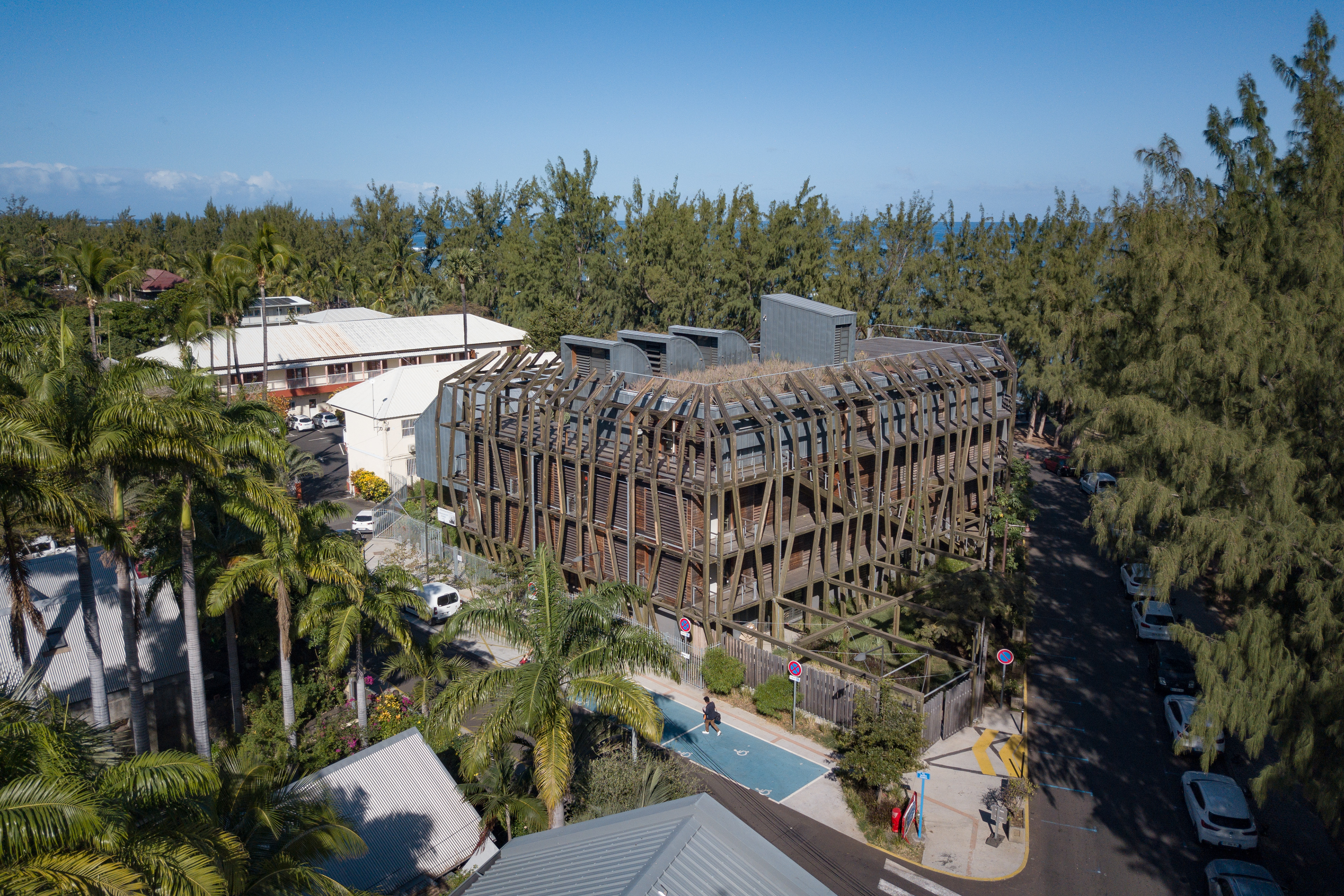Photo architecture drone médiathèque baguett saint leu réunion