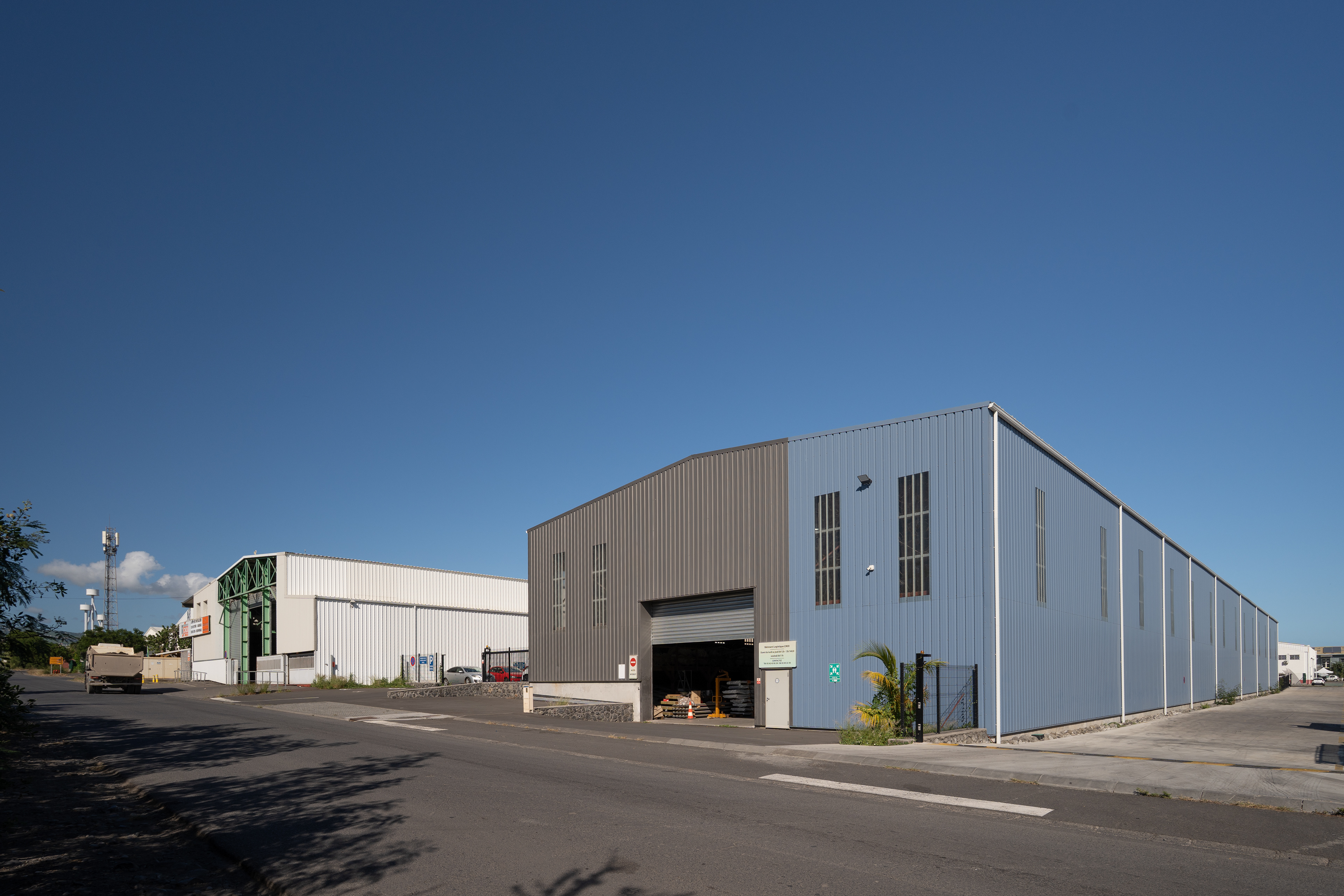 Photographie architecture réunion 974 CMOI ROCM construction métallique Ocean Indien LEPORT