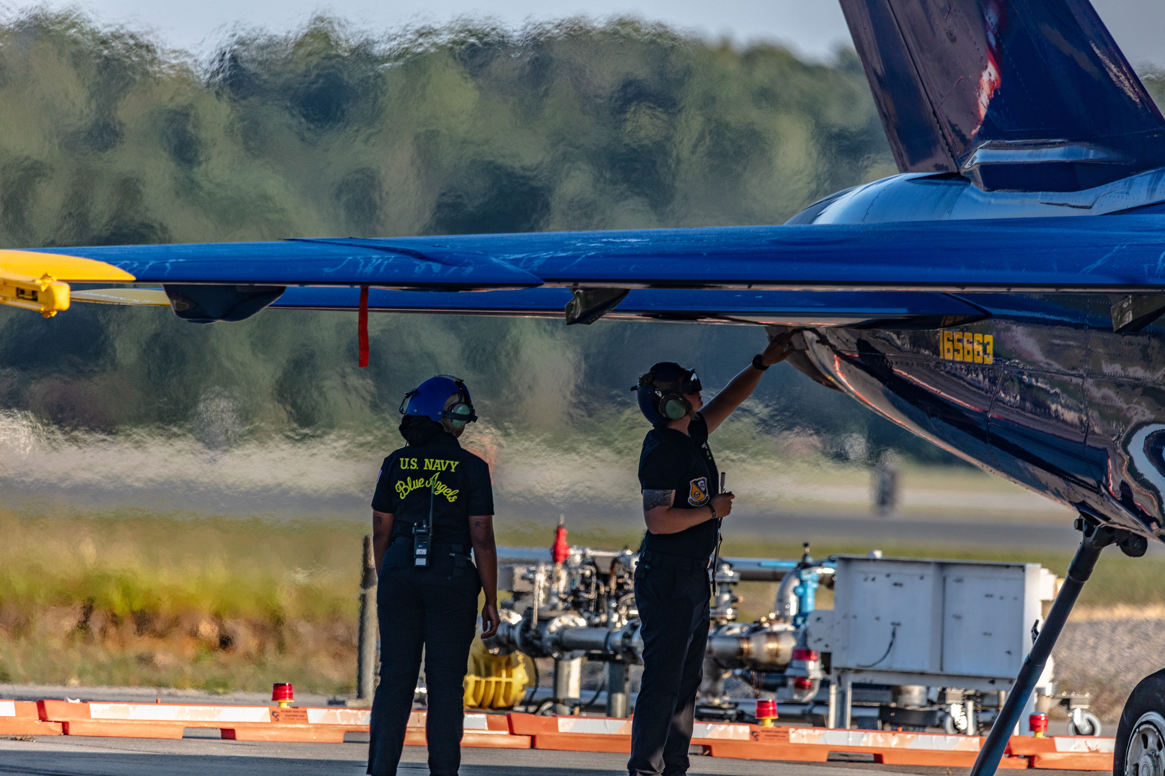 Heat Waves behind Blue Angel 4