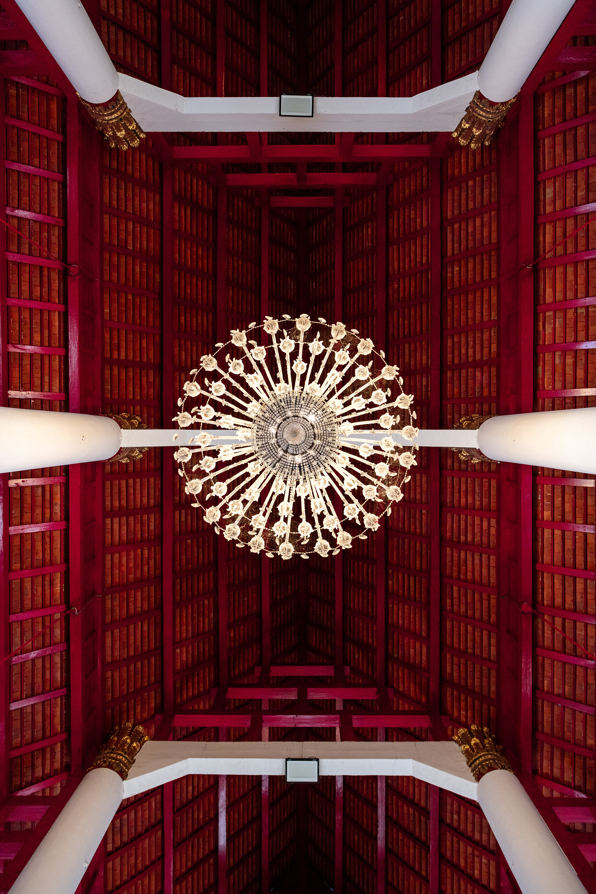 Thai Temple - Looking up