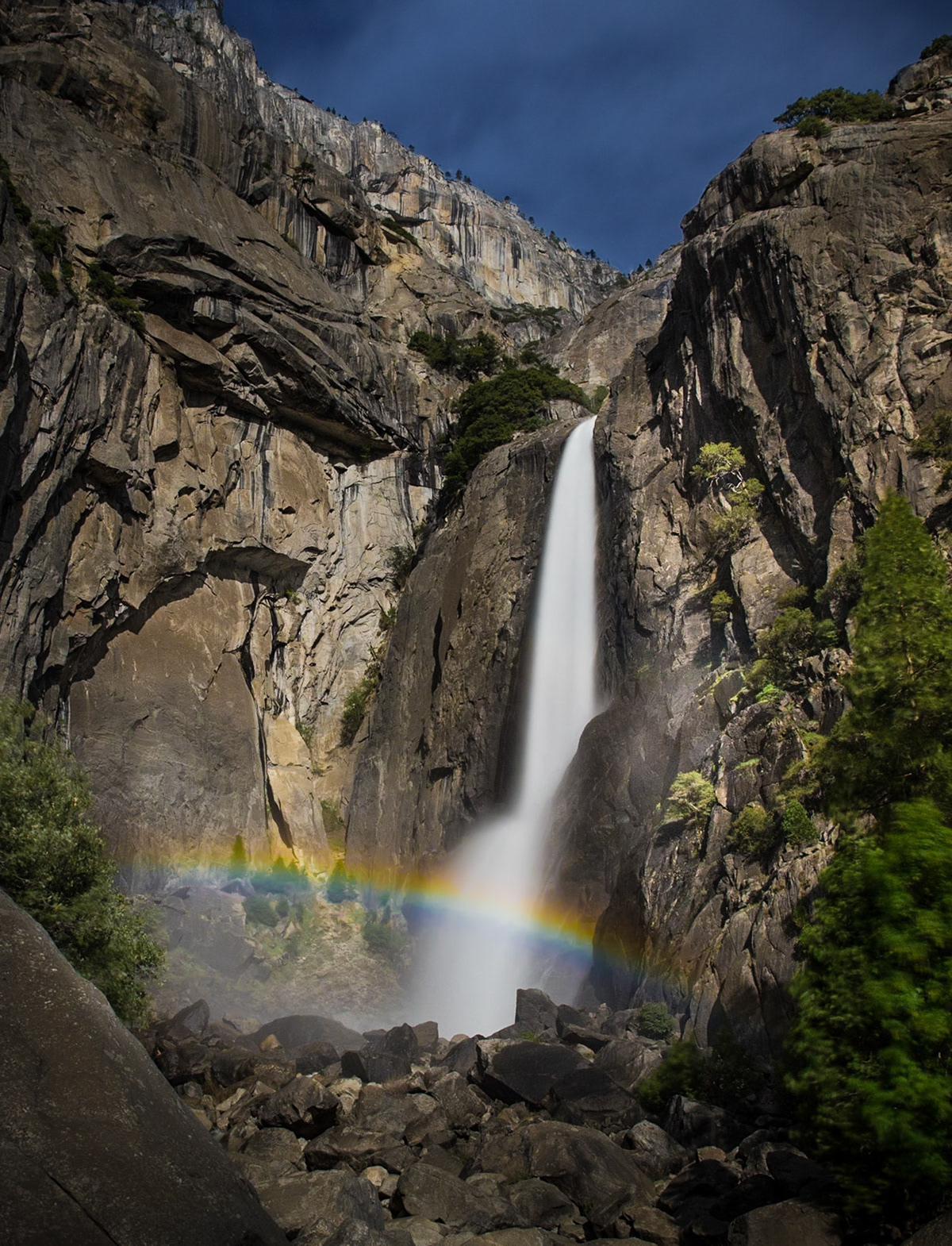 Moonbow under full moon, Yosemite Falls