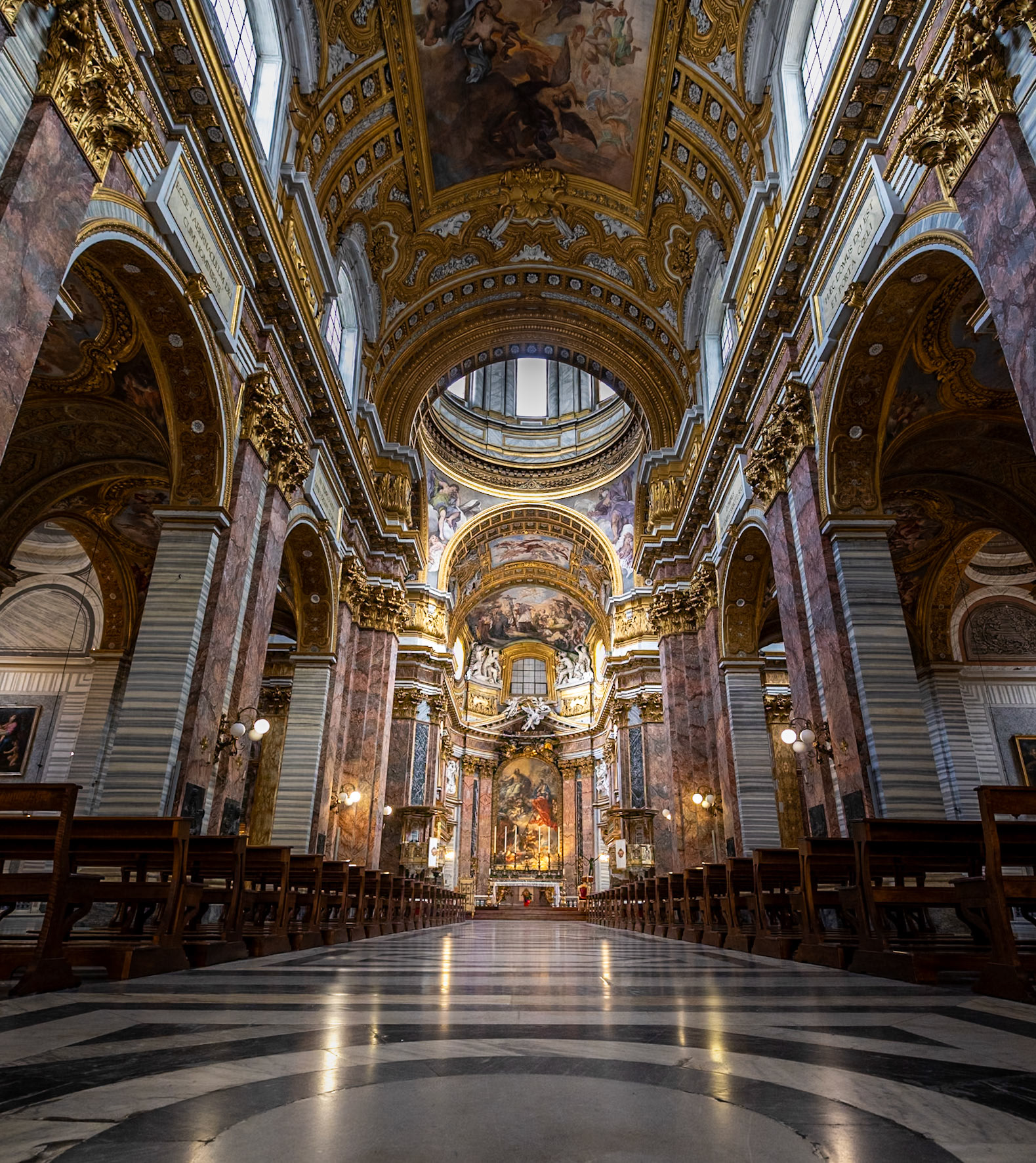 Basilica dei Santi Ambrogio e Carlo al Corso, Rome