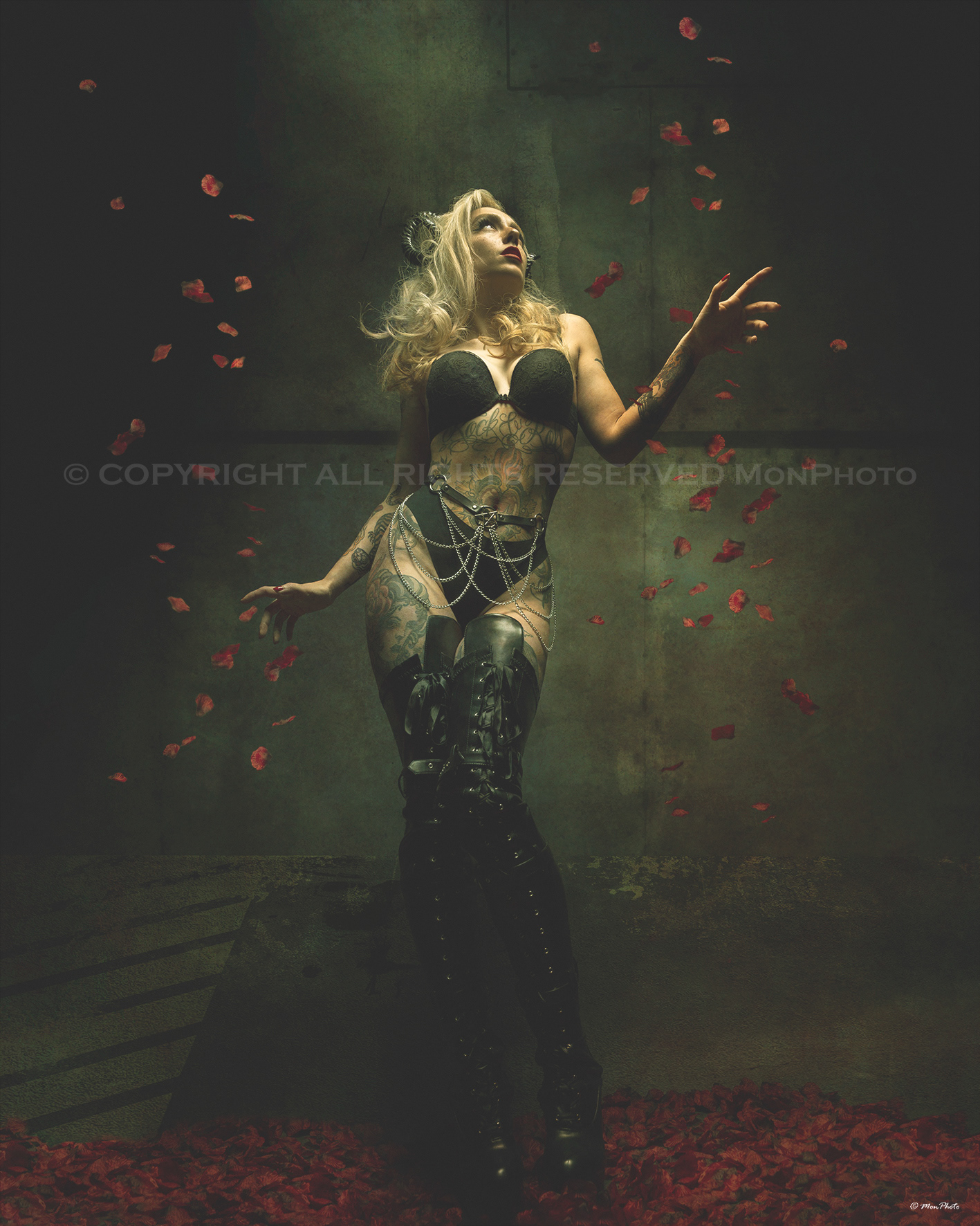PAM: WITCH, GARAGE & ROSES