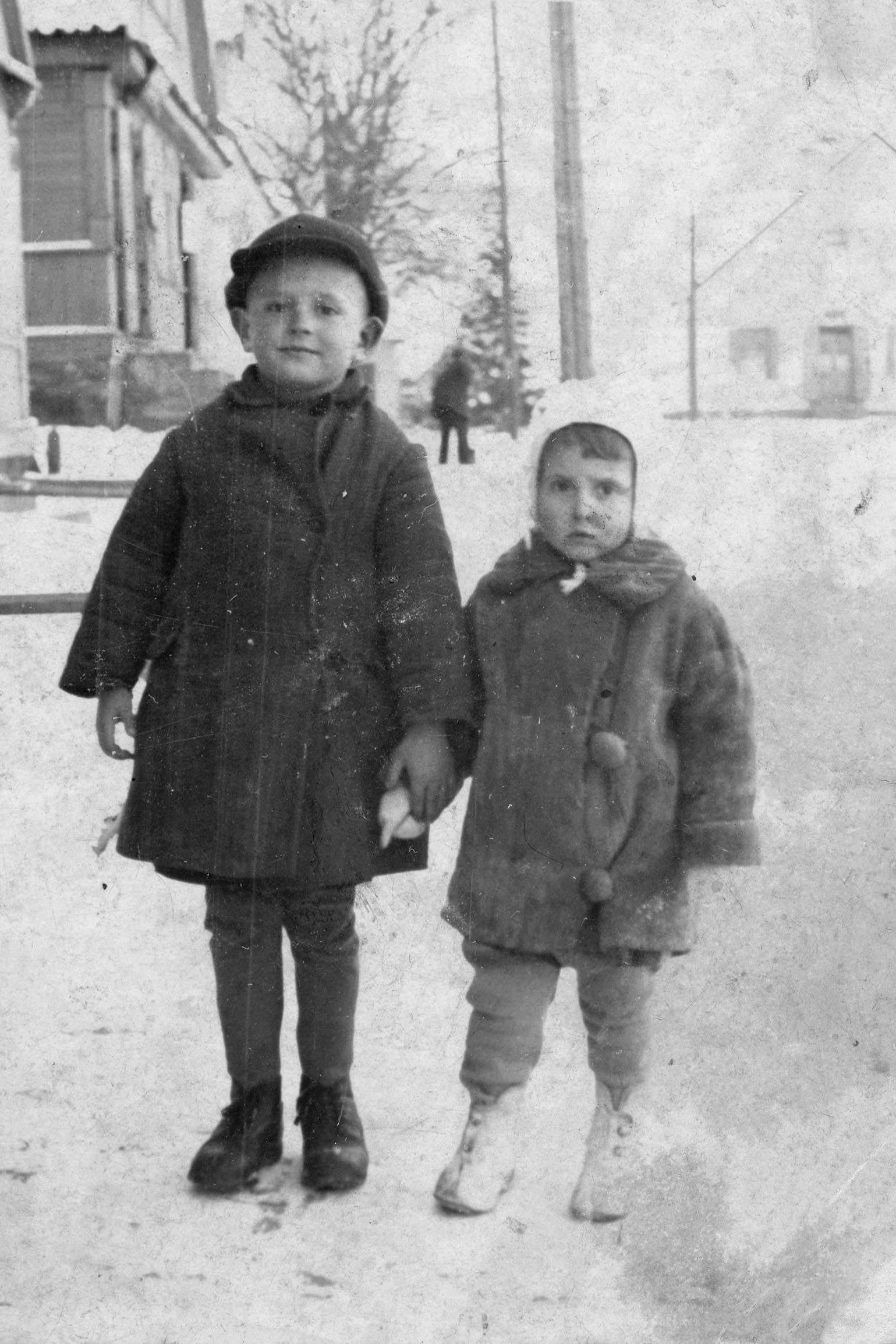 ok. 1938 | Jan Powichrowski i Stanisława Sacharewicz z d. Powichrowska | z arch. Stanisławy i Stefana Sacharewiczów