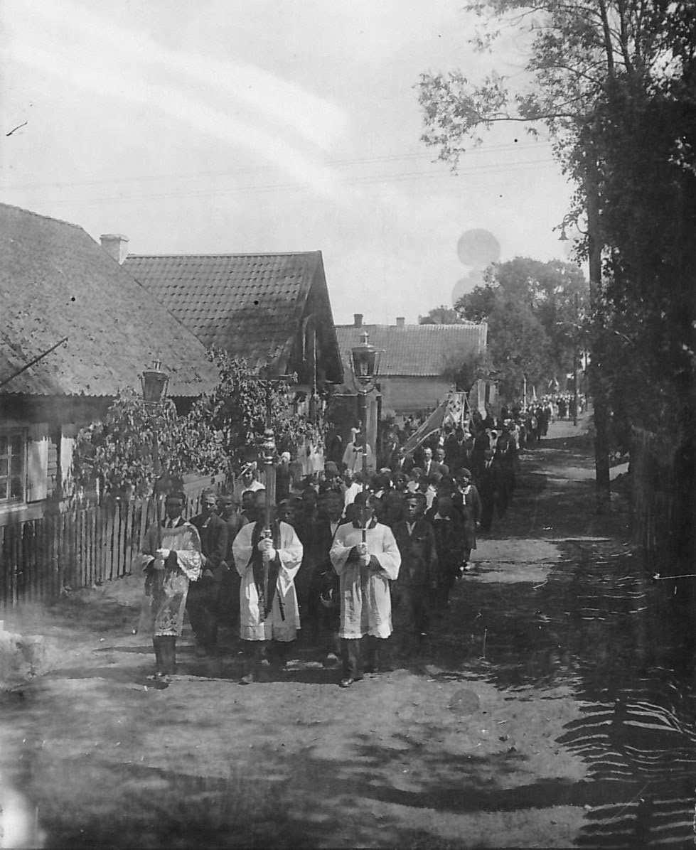 Lata 30. XX wieku | Procesja Bożego Ciała w Zabłudowie | fot. Roman Glinka - z arch. Teresy Grzeszak
