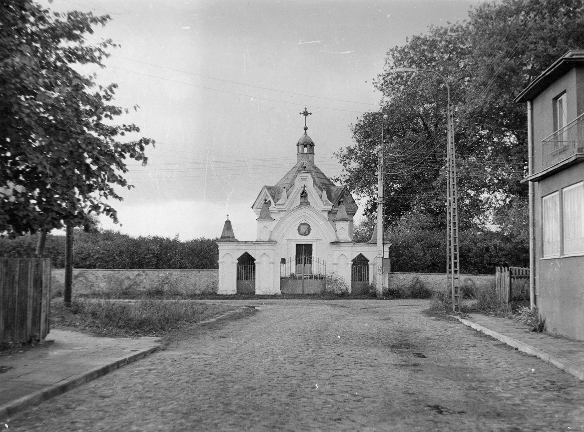 1975 ok. | Kaplica św. Rocha w Zabłudowie | z arch. MOAK