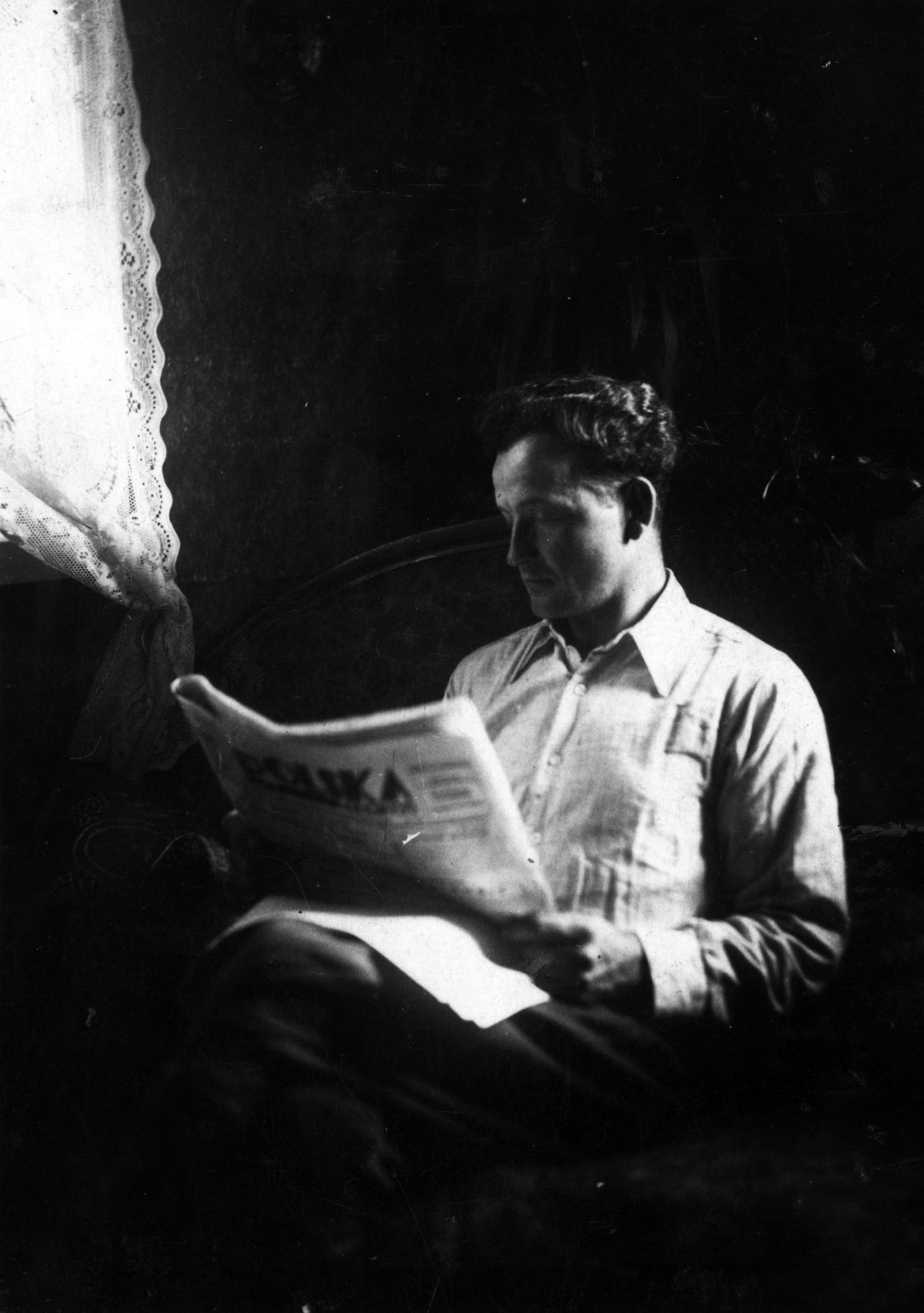 1948 | Wiktor Szyłkiewicz syn Michała - do 1939 r. Naczelnik Straży Pożarnej w Zabłudowie, uczestnik walk pod Lenino, od 15.VI do 17.IX.1948 r. pełniący obowiązki burmistrza Zabłudowa | z arch. Barbary Smolińskiej z d. Szyłkiewicz