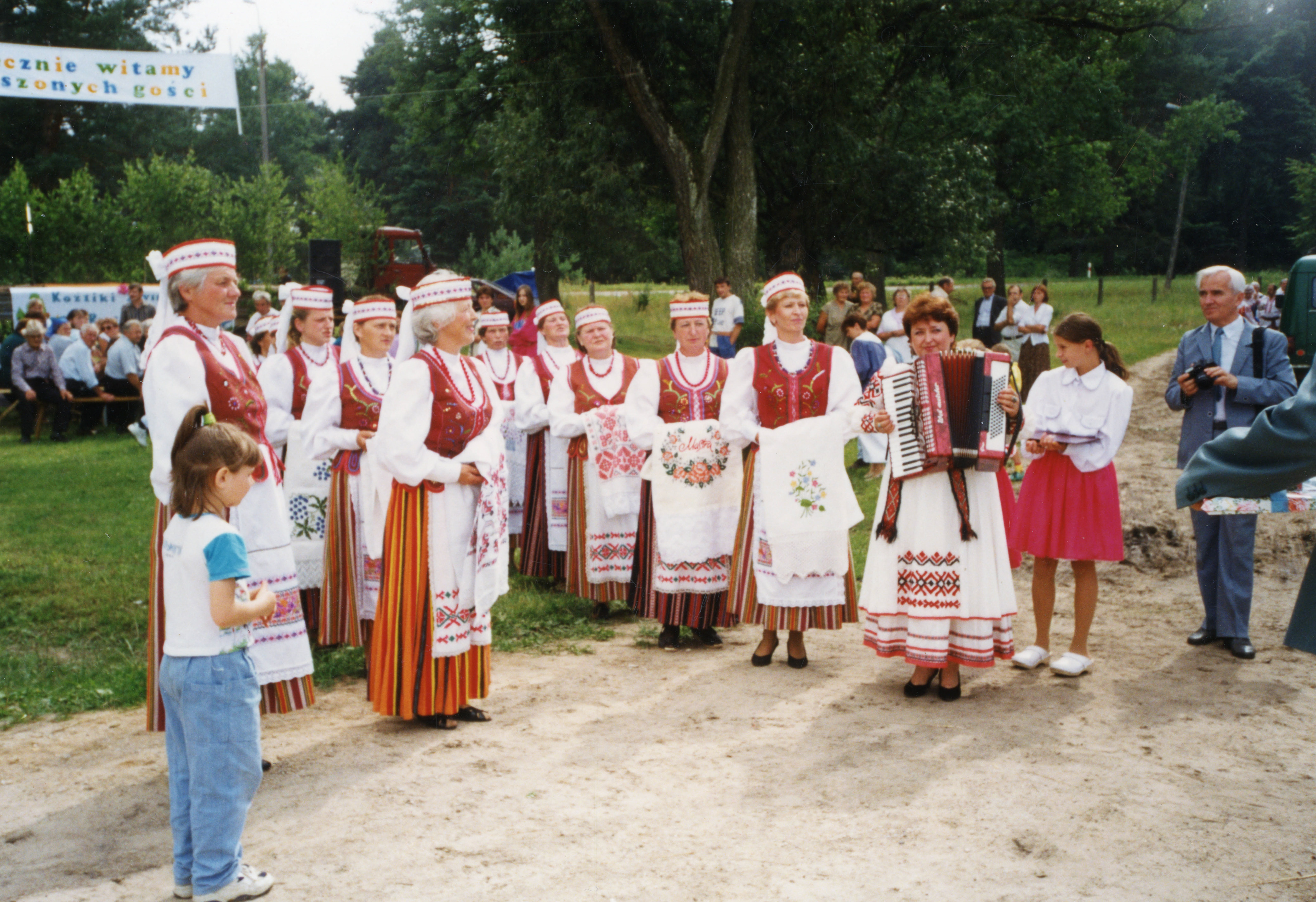 1997.07.27 | Festyn z zespołem "Reczańka" - Koźliki | z arch. Barbary Kulikowskiej