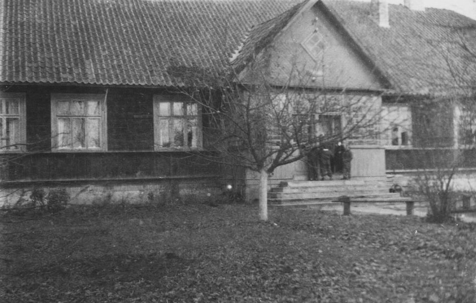 1962  |  Budynek Szkoły Podstawowej w Rafałówce  |  z arch. Szkoły Podstawowej im. Sybiraków w Rafałówce